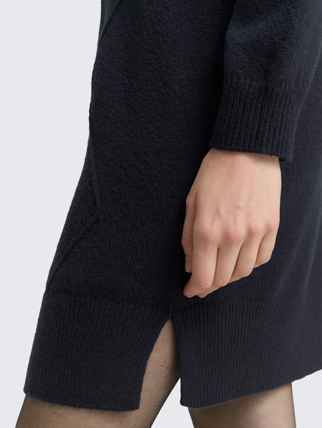 Loose Fit Strickkleid - sky captain blue - Detail-Model-Ansicht