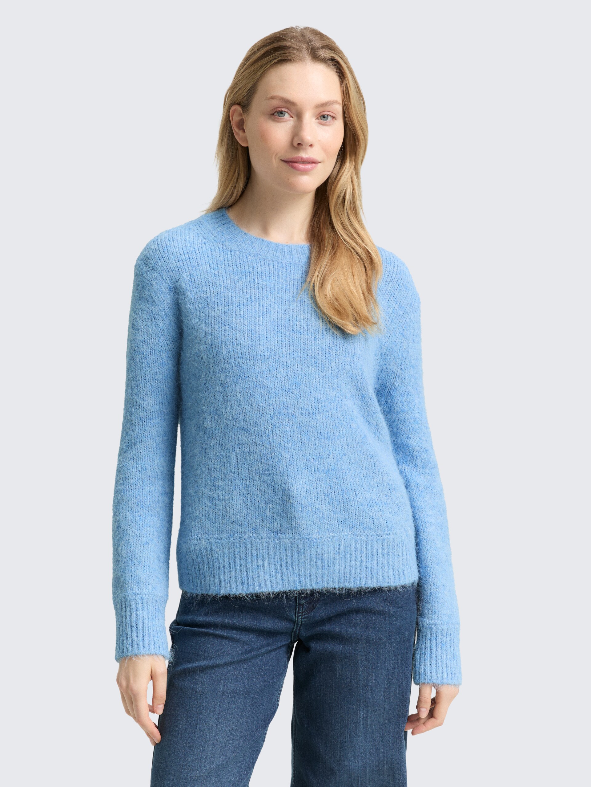 Strickpullover mit Wollanteil - light fjord blue melange - Ausschnitt Model-Vorderansicht
