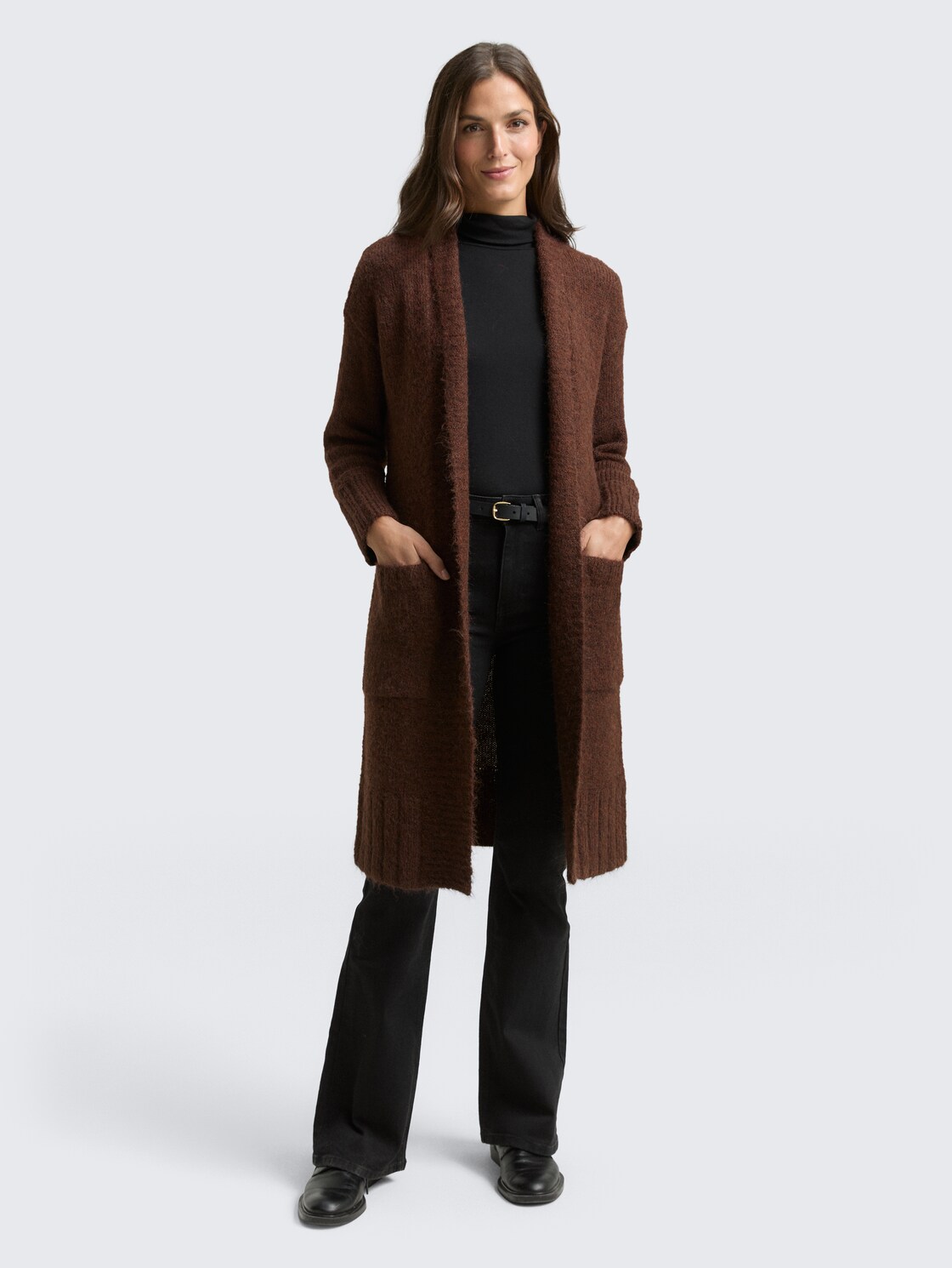 Oversize Cardigan mit Wollanteil - dark pecan brown melange - Model-Vorderansicht