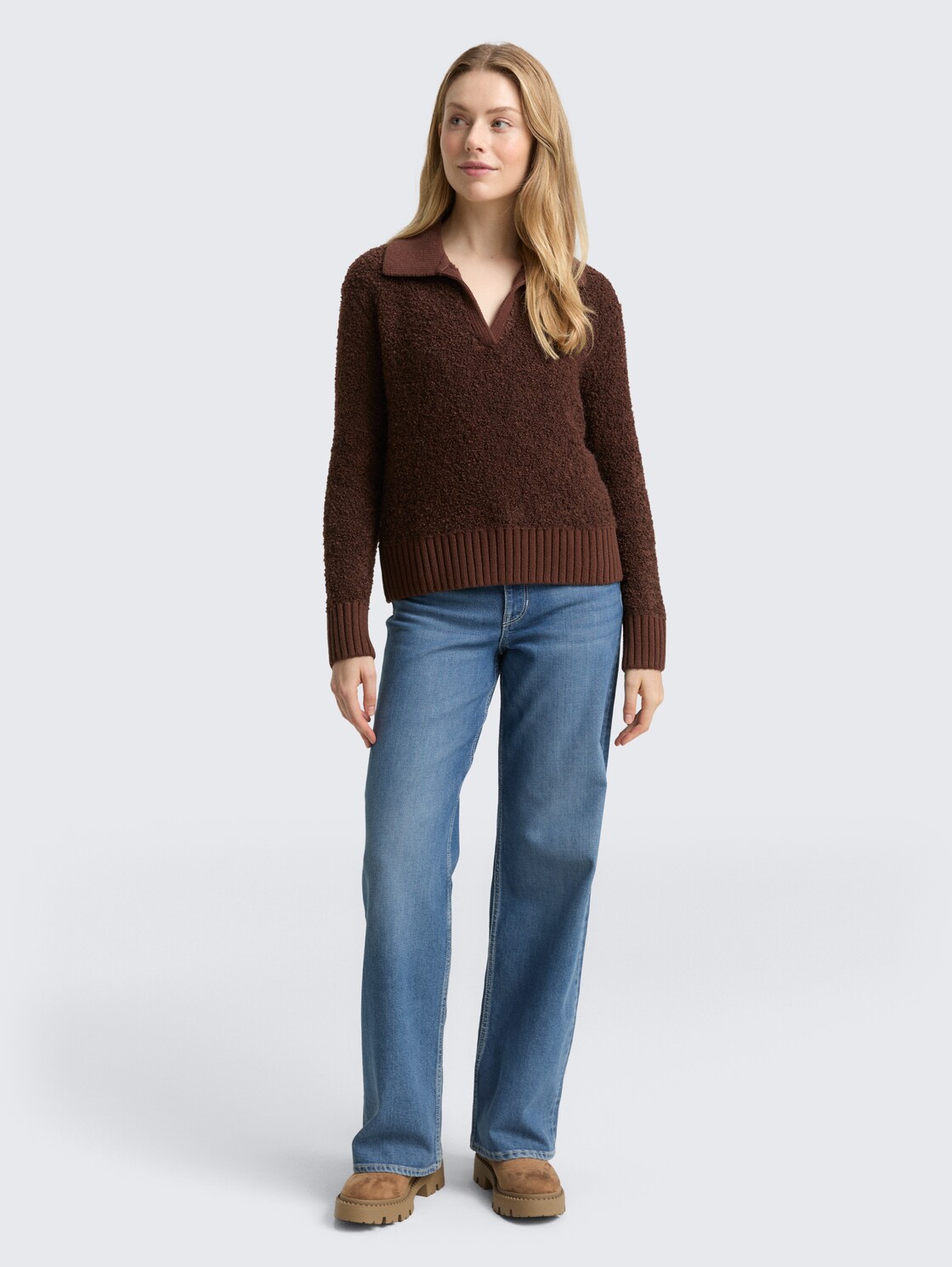 Bouclé Strickpullover mit Kragen - dark pecan brown melange - Model-Vorderansicht