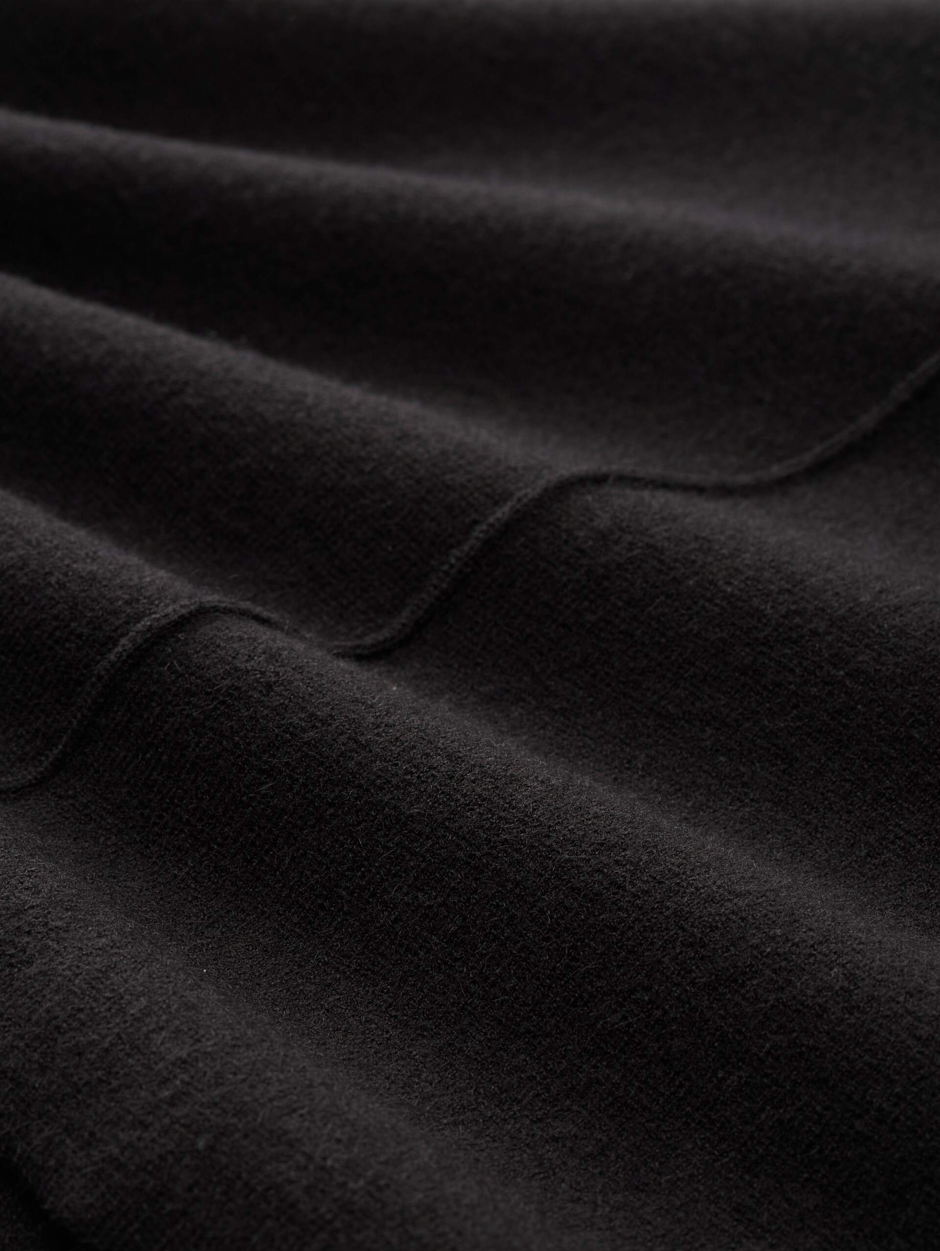 Cropped Strickpullover mit Stehkragen - deep black - Material-Ansicht