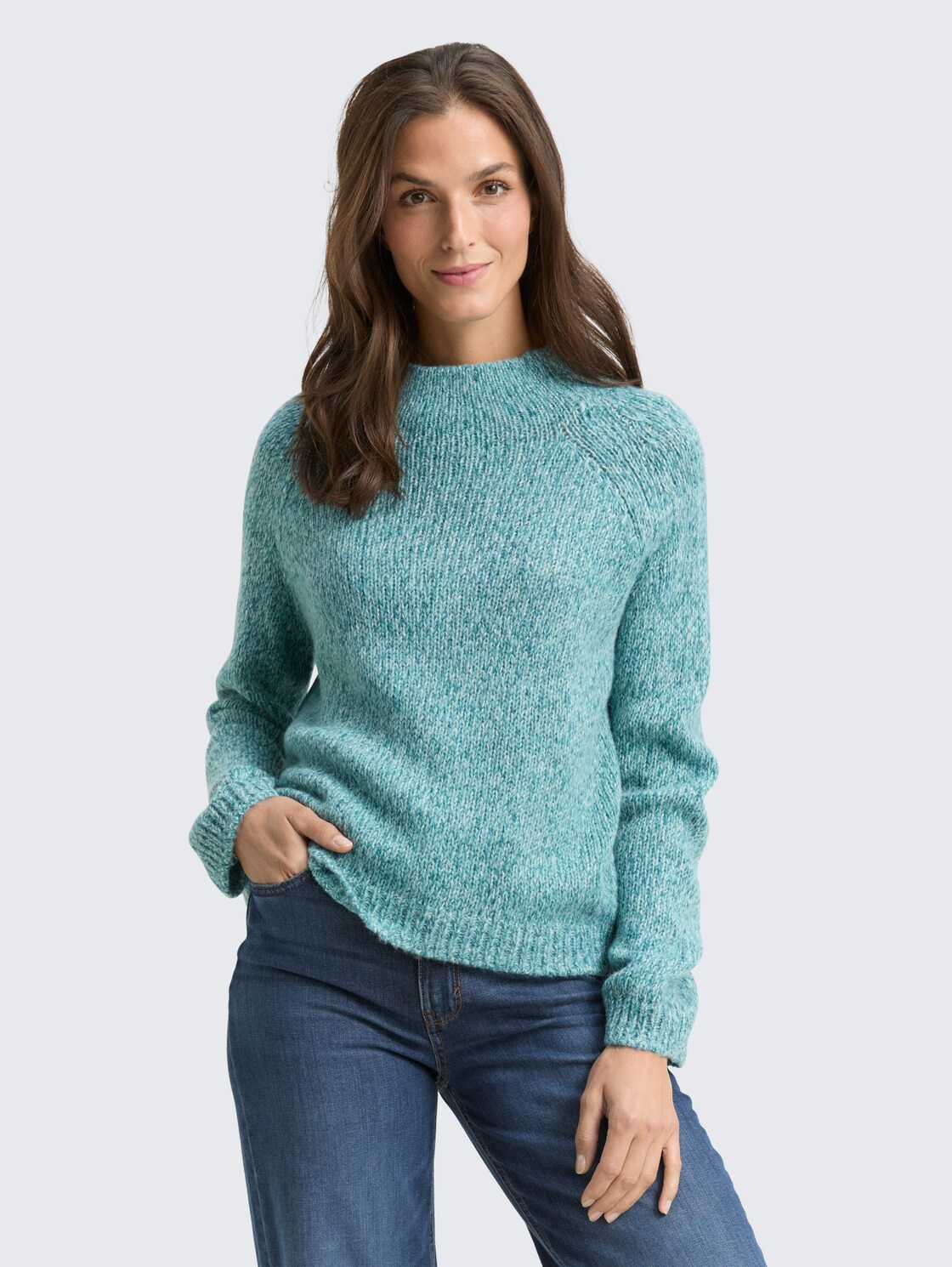 Loose Fit Strickpullover mit Wollanteil - teal white mouline - Ausschnitt Model-Vorderansicht