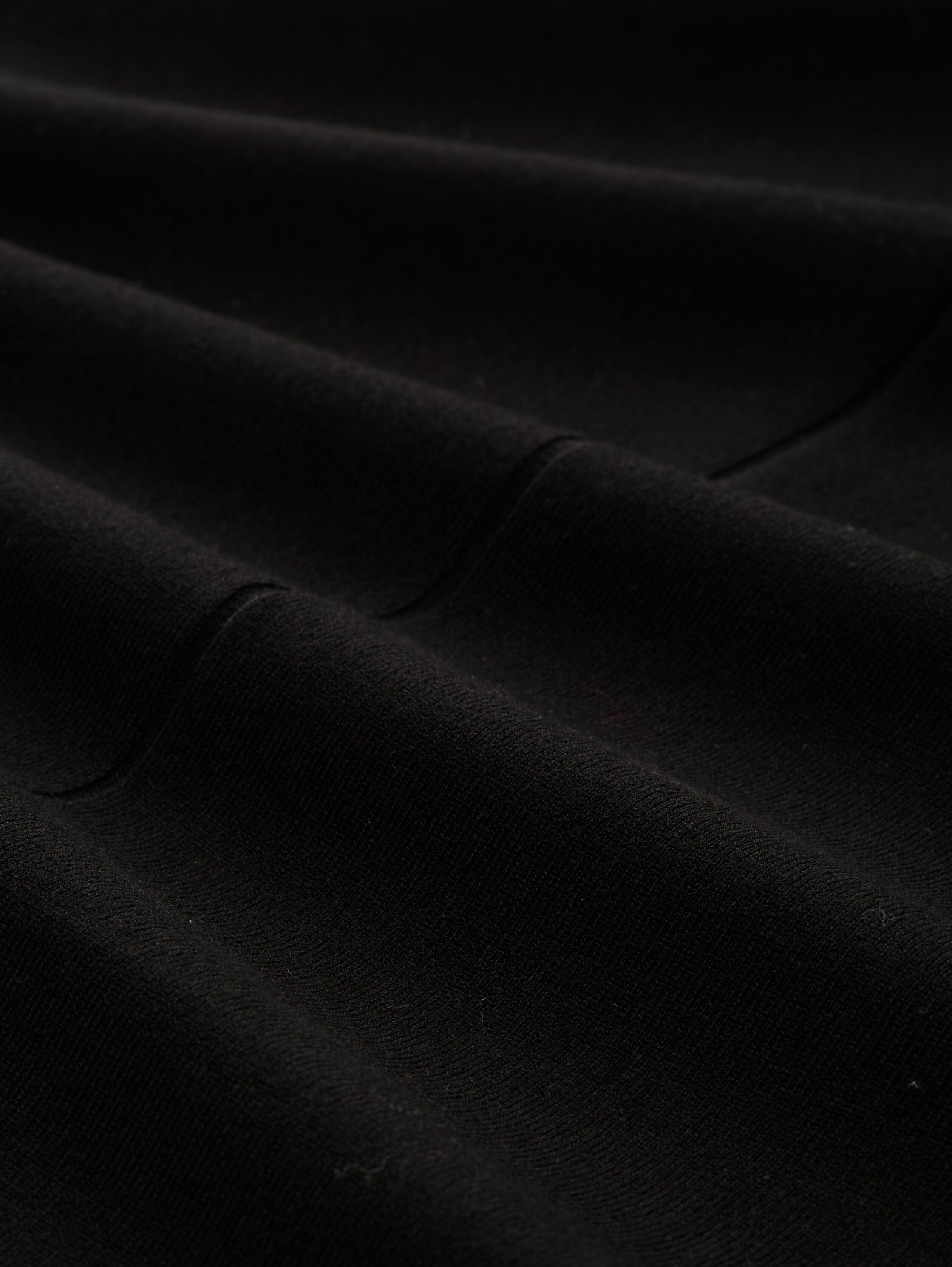 Fitted Midi-Kleid mit Gürtel - deep_black_1 - 