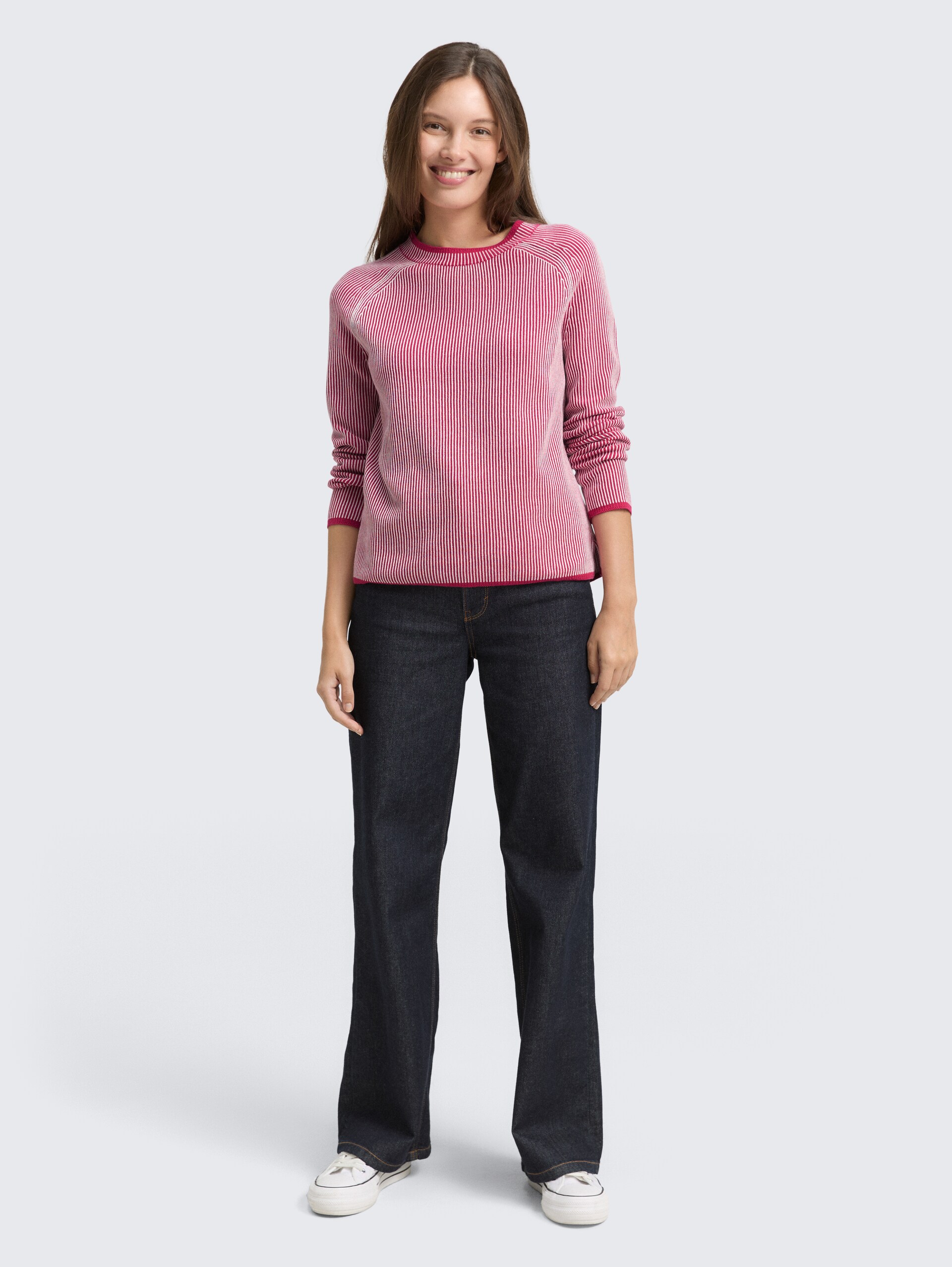 Strickpullover mit Rundhalsausschnitt - pink plaited knit - Model-Vorderansicht