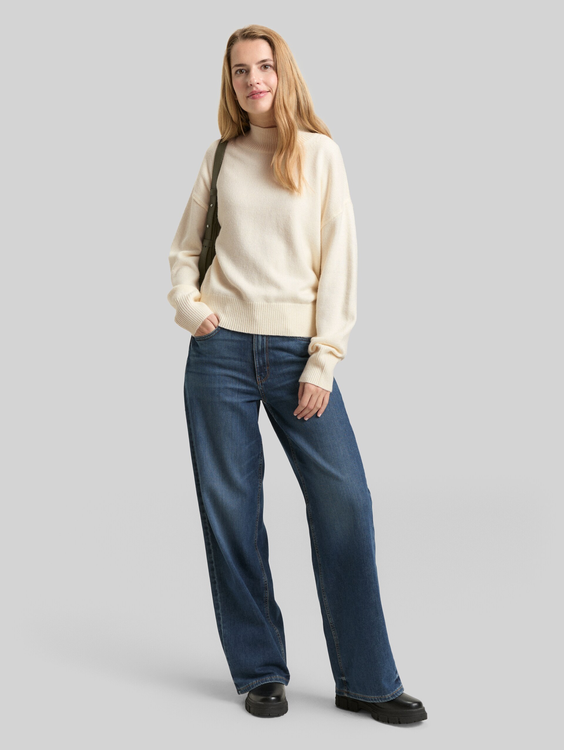 Oversized knitted jumper with stand-up collar - Whisper White - Model front view