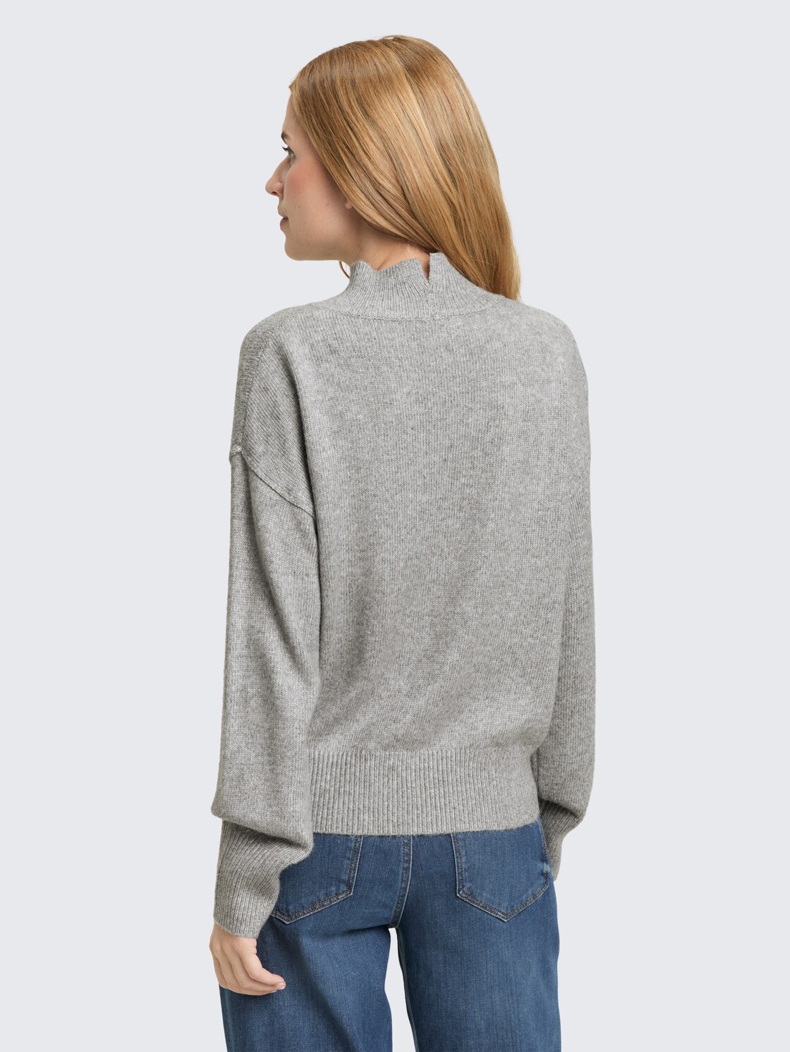 Oversized knitted jumper with stand-up collar - medium silver grey melange