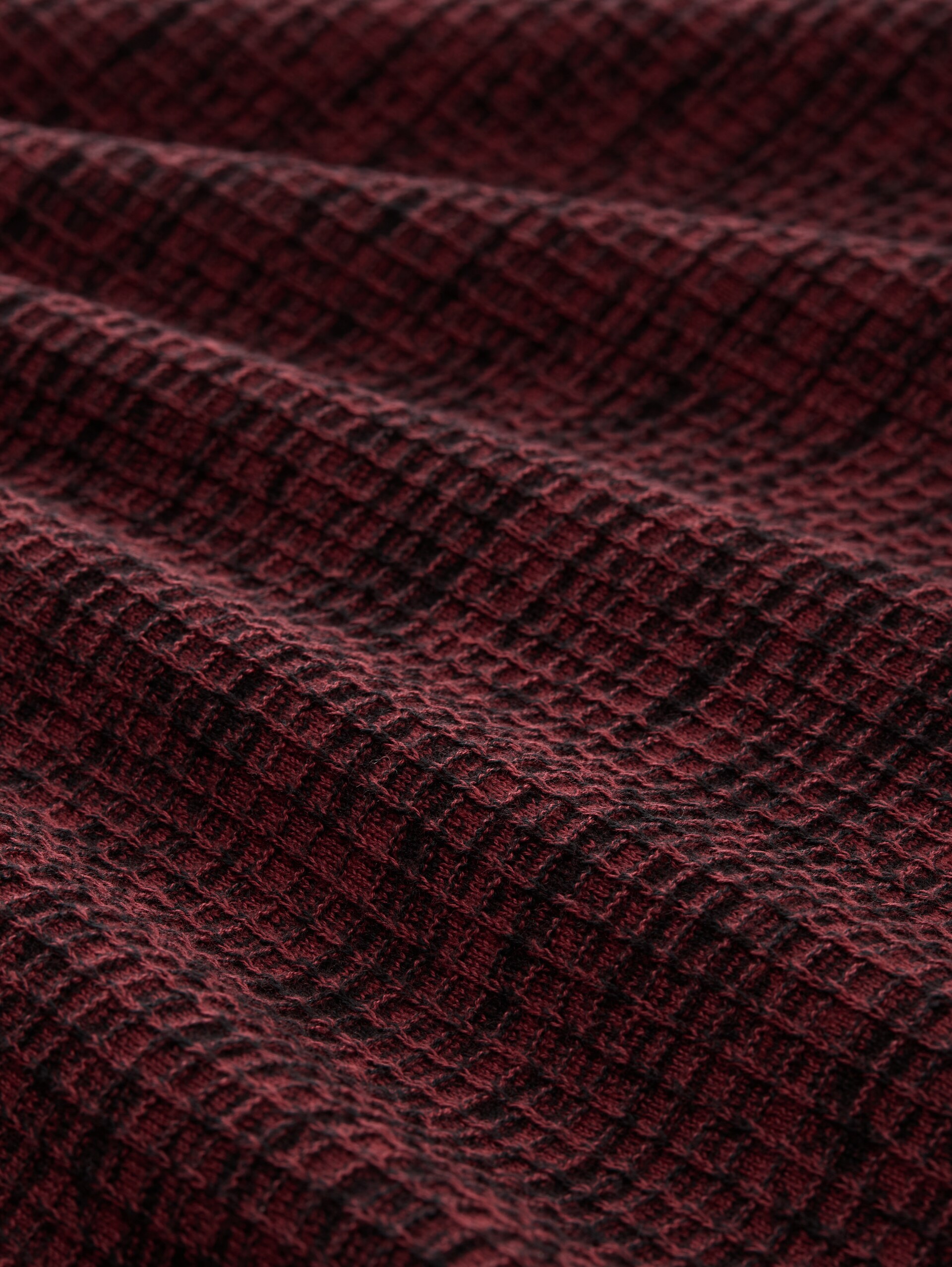 Gebreide trui in een 2-in-1-look - burned red black mouline - Materiaalweergave