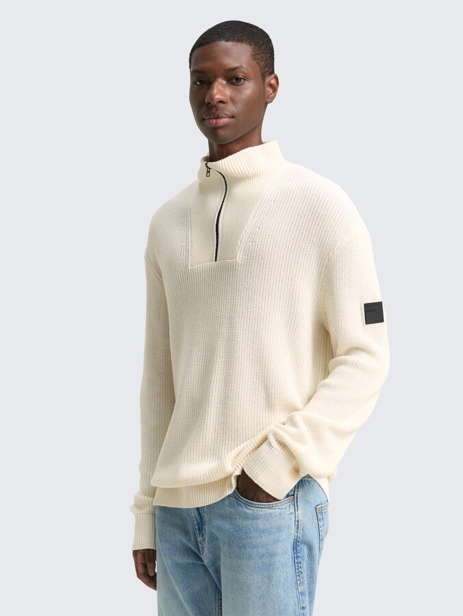 Relaxed Fit Troyer Strickpullover von Denim Male, Wool White