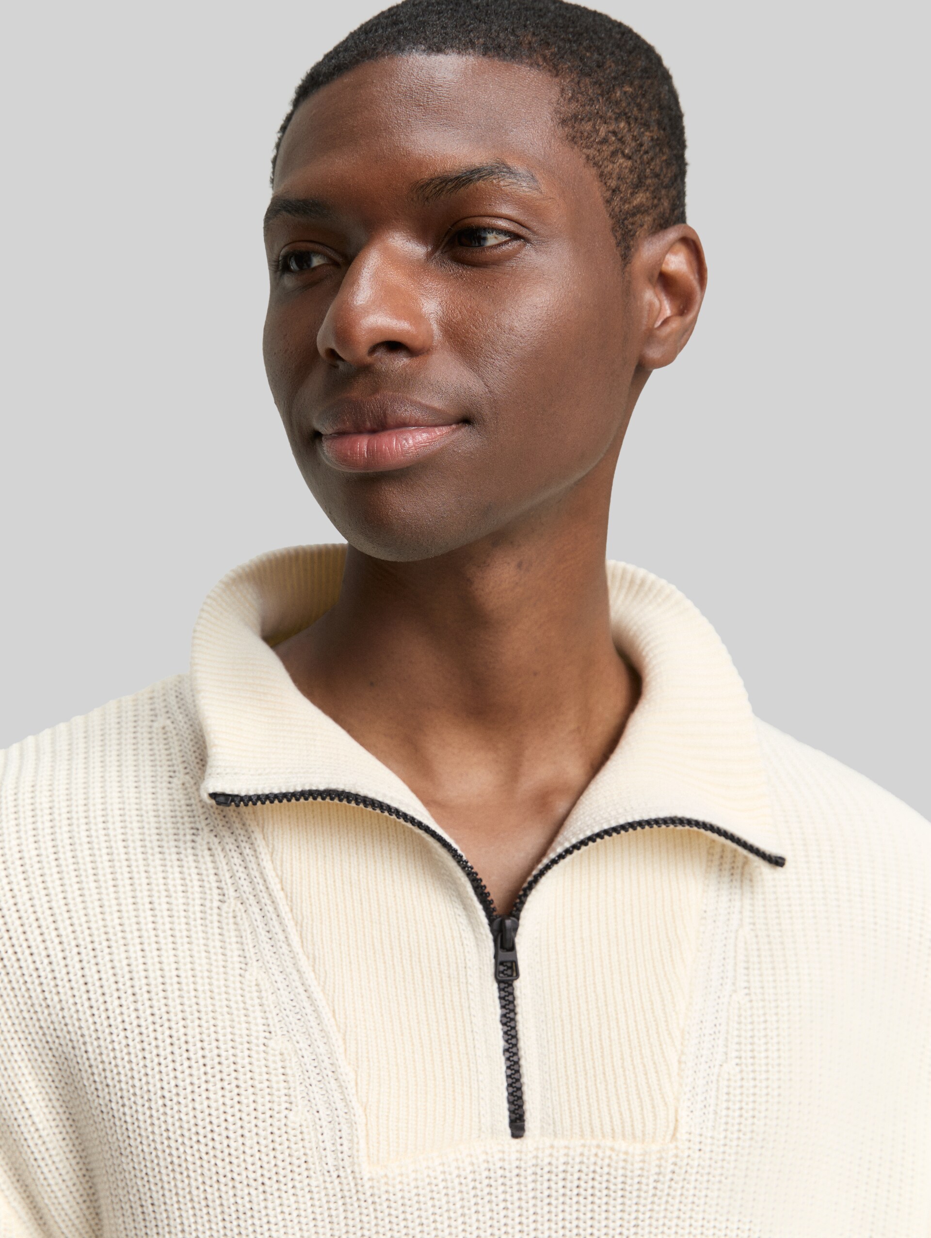 Relaxed fit Troyer knitted jumper - Wool White - Detail model view