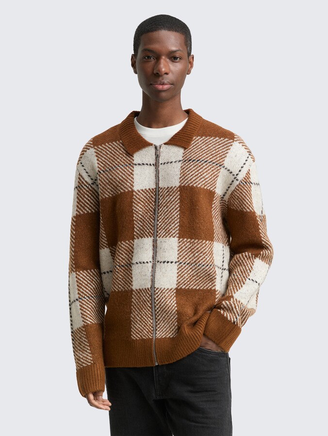 Relaxed fit cardigan with checked pattern by Denim Male, brown offwhite big check
