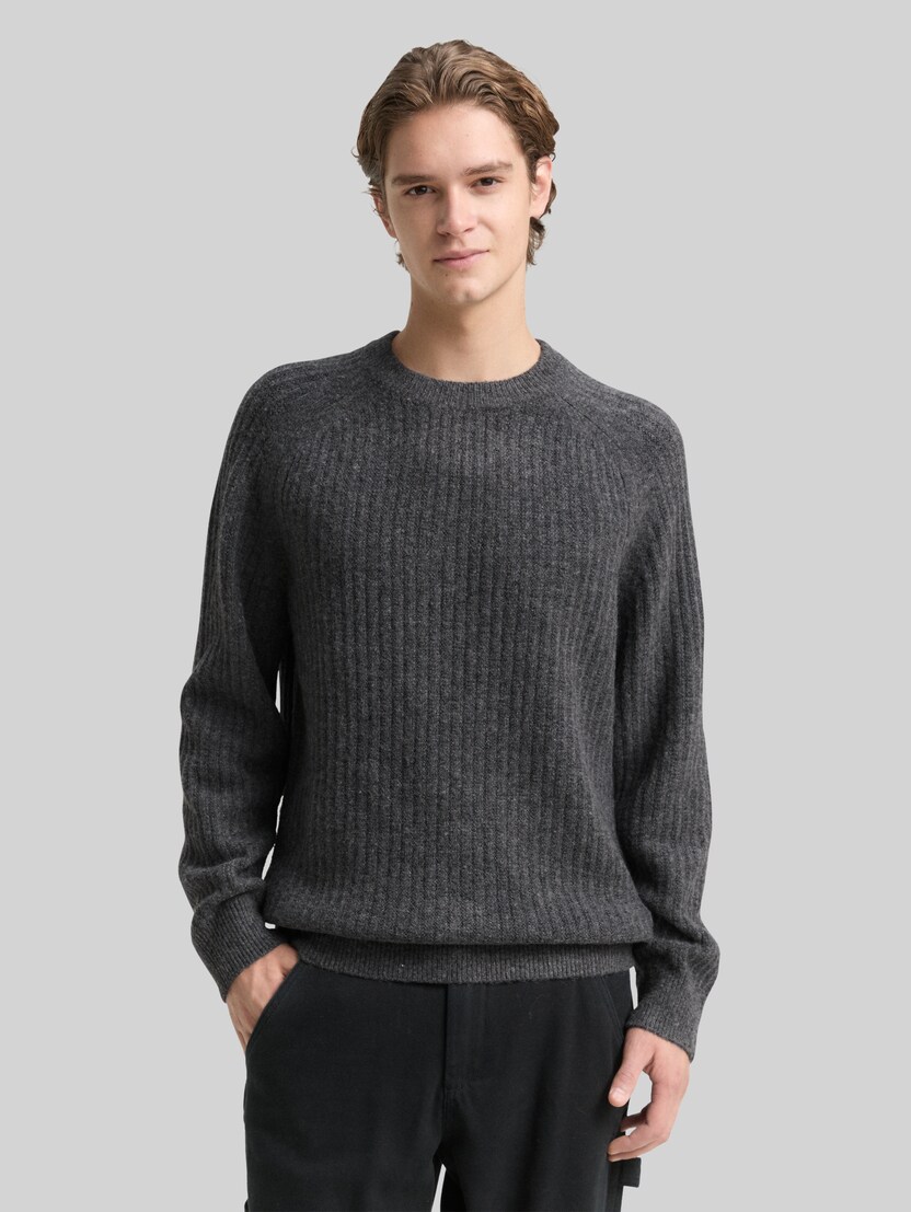Gebreide trui met ronde hals door Denim Male, Anthracite Melange