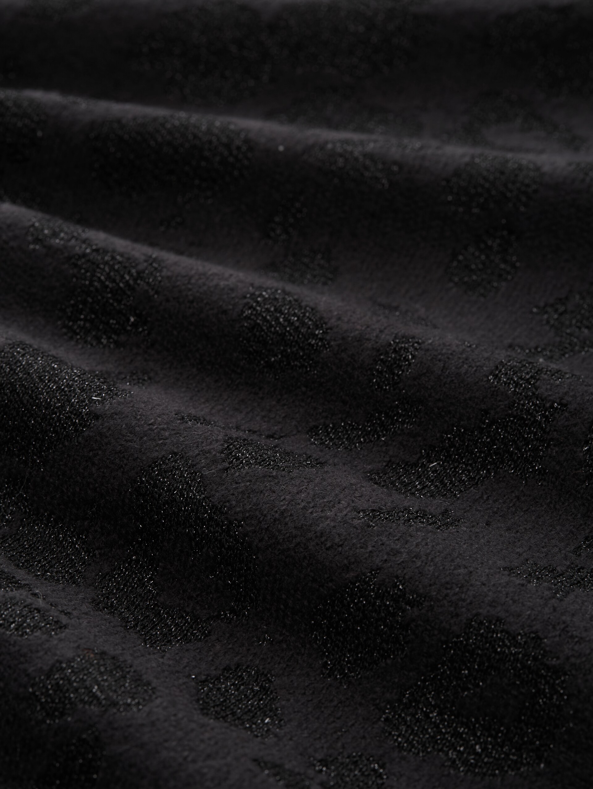 Oversize Strickpullover mit Glitzer-Effekt - black lurex knit - Material-Ansicht