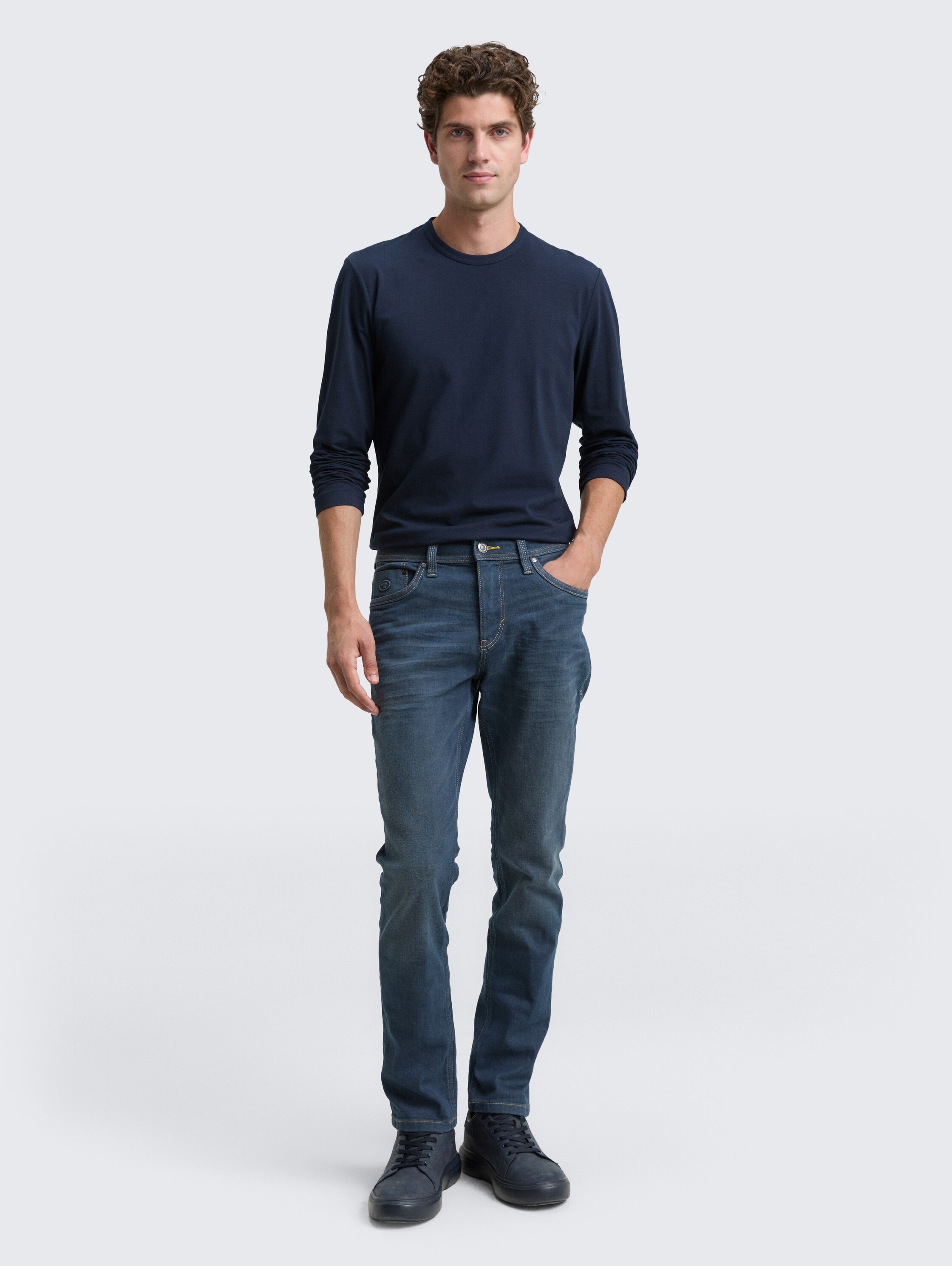 TTJOSH Regular Slim Jeans - dark stone blue grey denim - Model-Vorderansicht