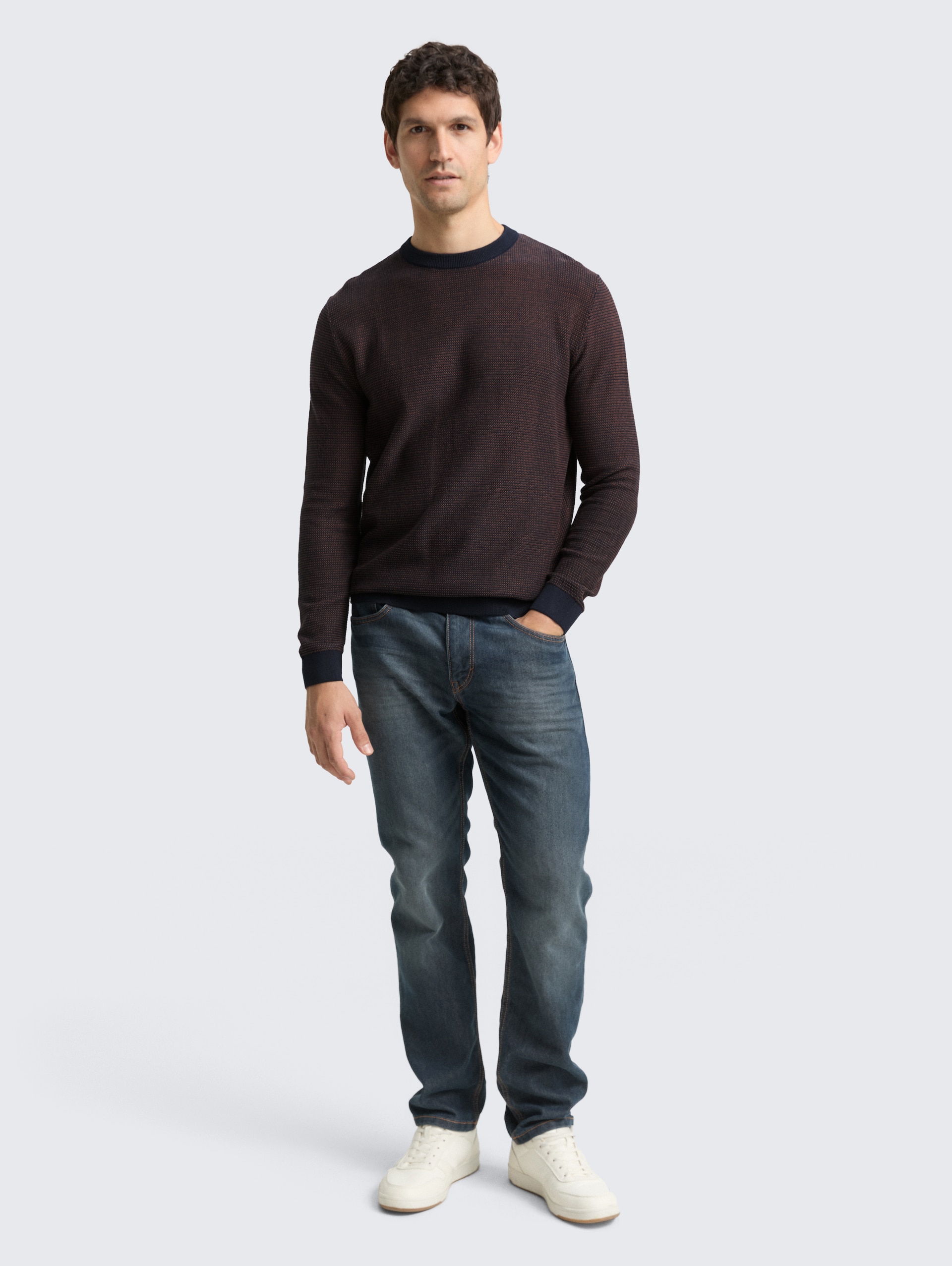 Strickpullover aus Baumwolle - navy mid brown dot stripe - Model-Vorderansicht