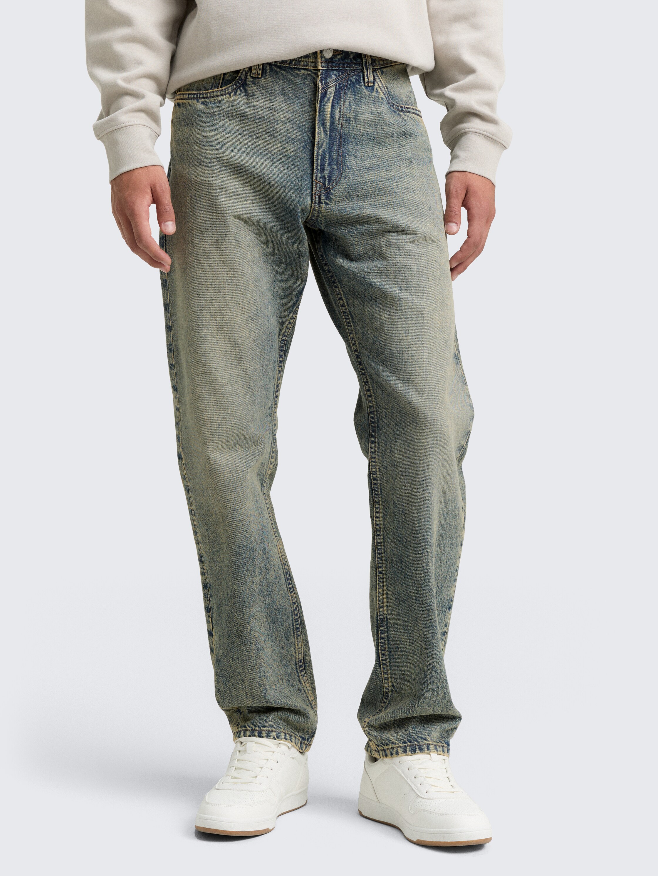 TTWAYLEN RELAXED Jeans in gewaschener Optik - blau - Ausschnitt Model-Vorderansicht