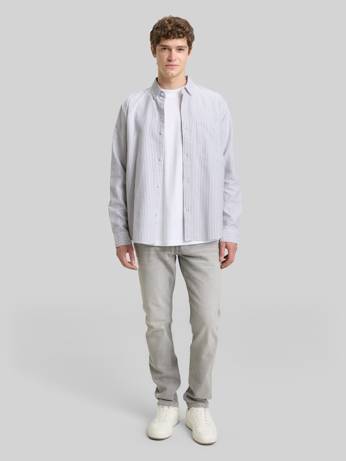 Chemise en coton coupe décontractée par Denim Male, white olive stripe