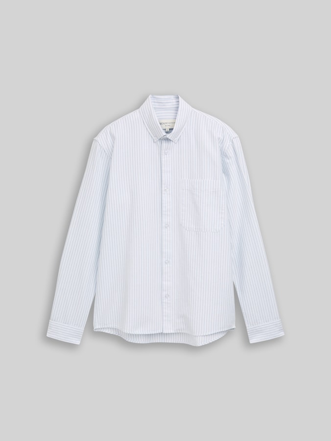 Chemise en coton à la coupe décontractée par Denim Male, light blue stripe