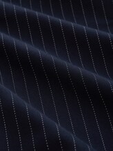 Loose Fit Hose mit Nadelstreifen - navy white pinstripe - Material-Ansicht