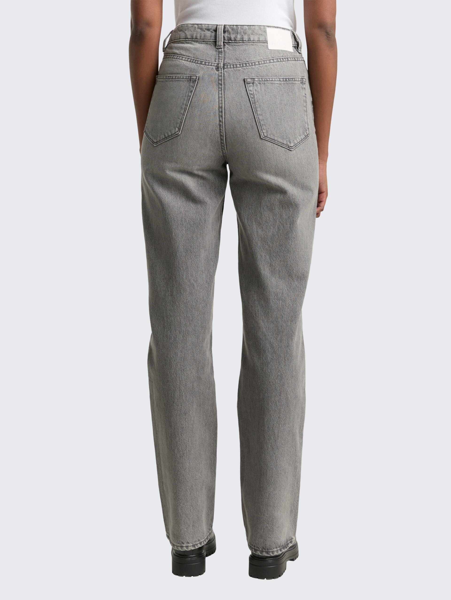 TTELIN STRAIGHT Jeans - used mid stone grey denim - Auschnitt Model-Rückansicht