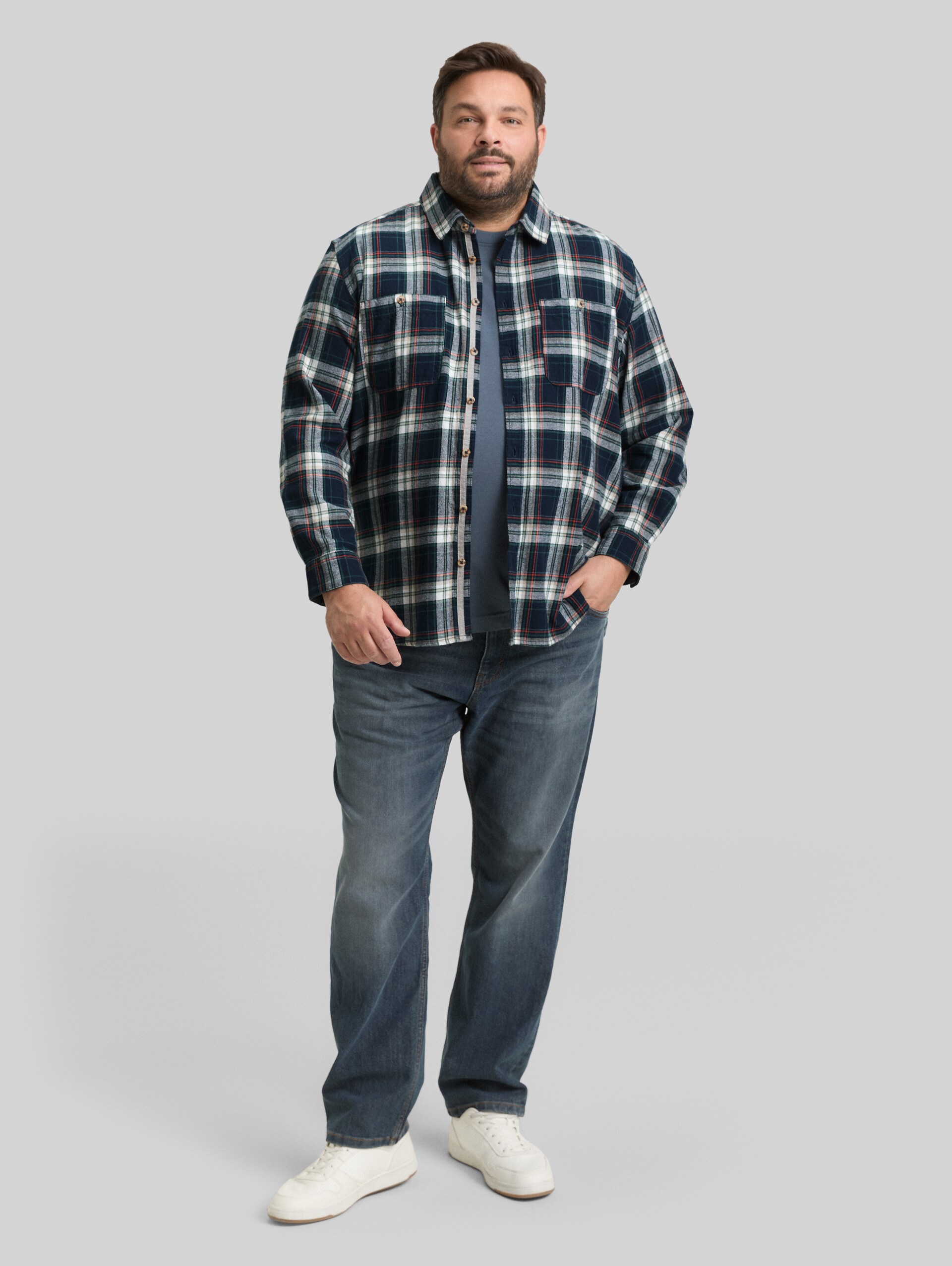 Plus Size - Chemise en flanelle à carreaux, coupe confortable - navy multicolor check - Vue de face du modèle