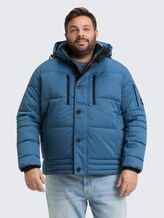 Plus Size - Pufferjacke mit abnehmbarer Kapuze - real teal blue - Model-Vorderansicht