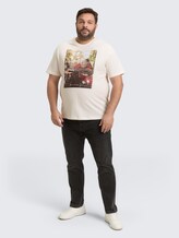 Plus - T-shirt avec photo imprimée - Gardenia White - Vue de face du modèle