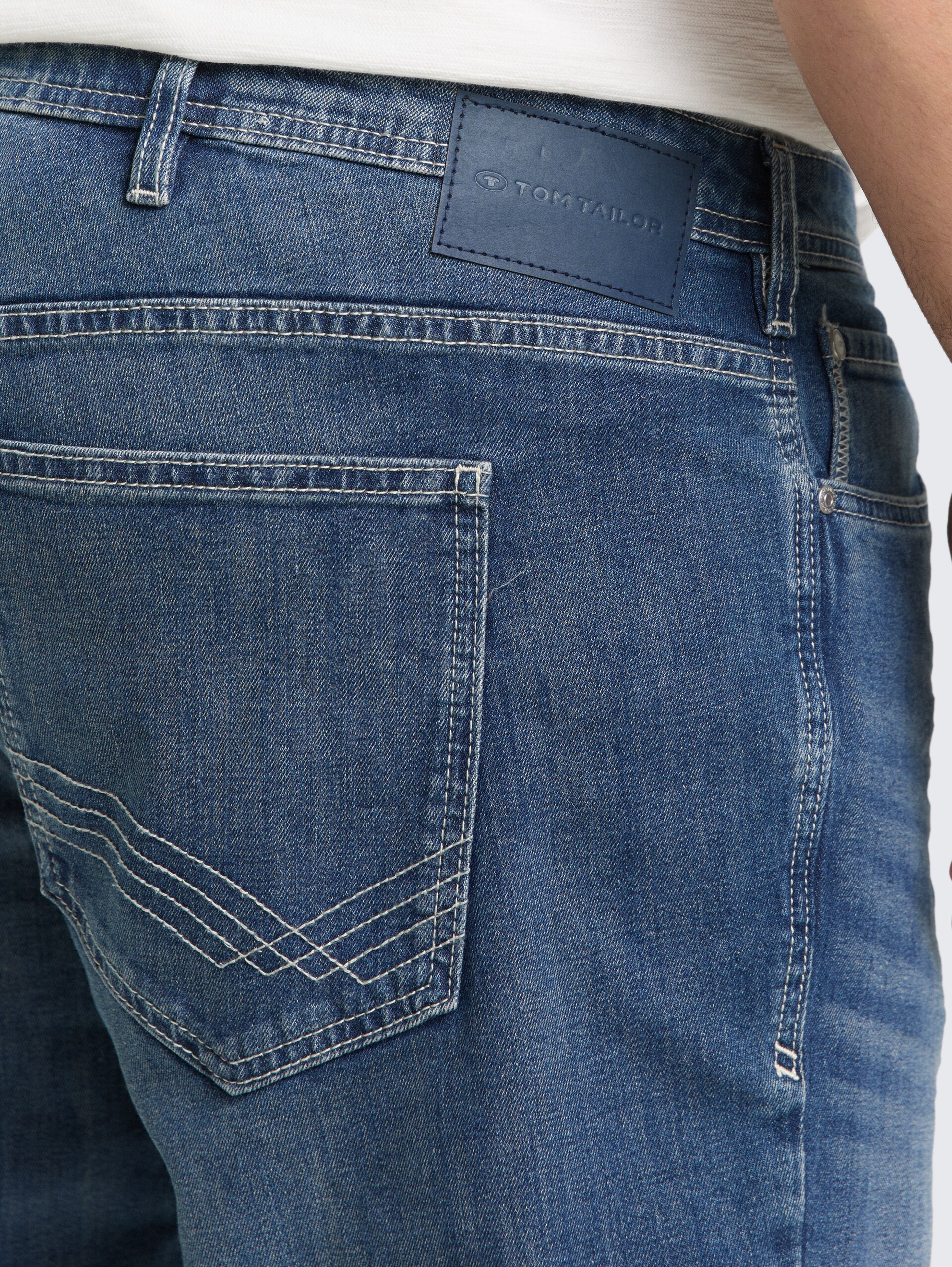 Plus Size - TTPLUS REGULAR Jeans mit Stretch - Used Mid Stone Blue Denim - Detail-Model-Ansicht