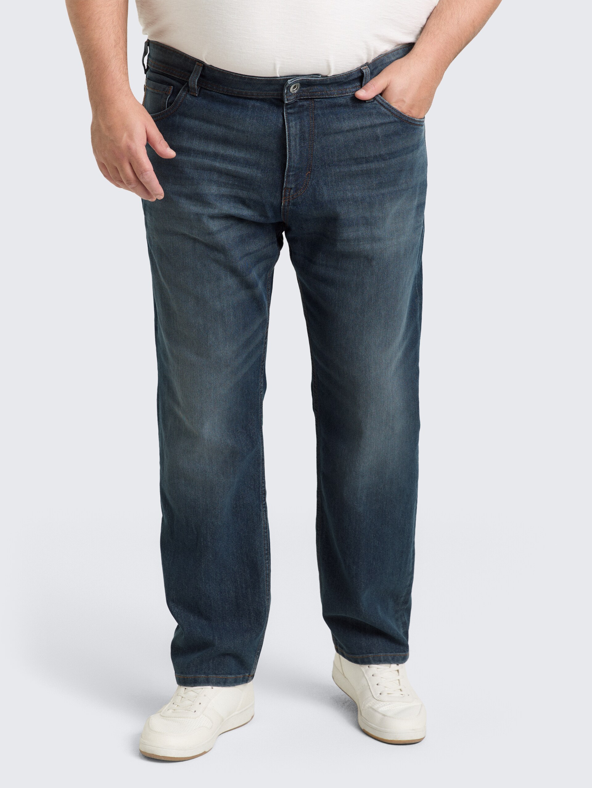 Plus Size - TTPLUS REGULAR Jeans mit Stretch - mid stone blue grey denim - Ausschnitt Model-Vorderansicht