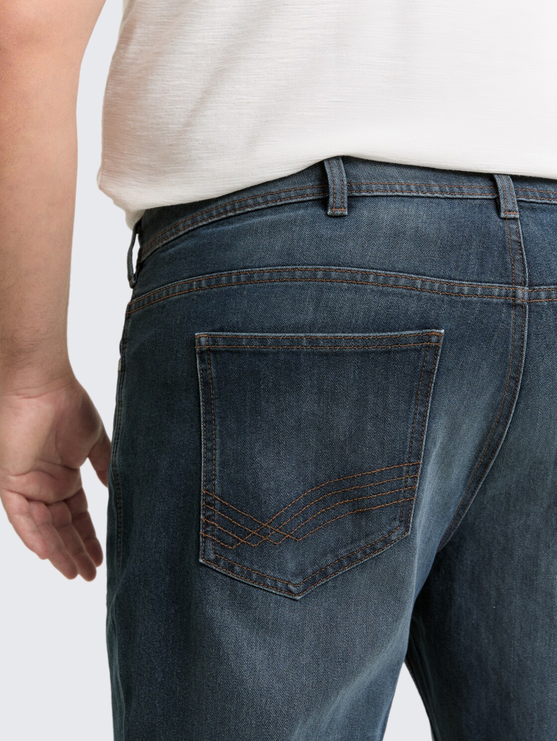 Plus Size - TTPLUS REGULAR Jeans mit Stretch - mid stone blue grey denim - Detail-Model-Ansicht