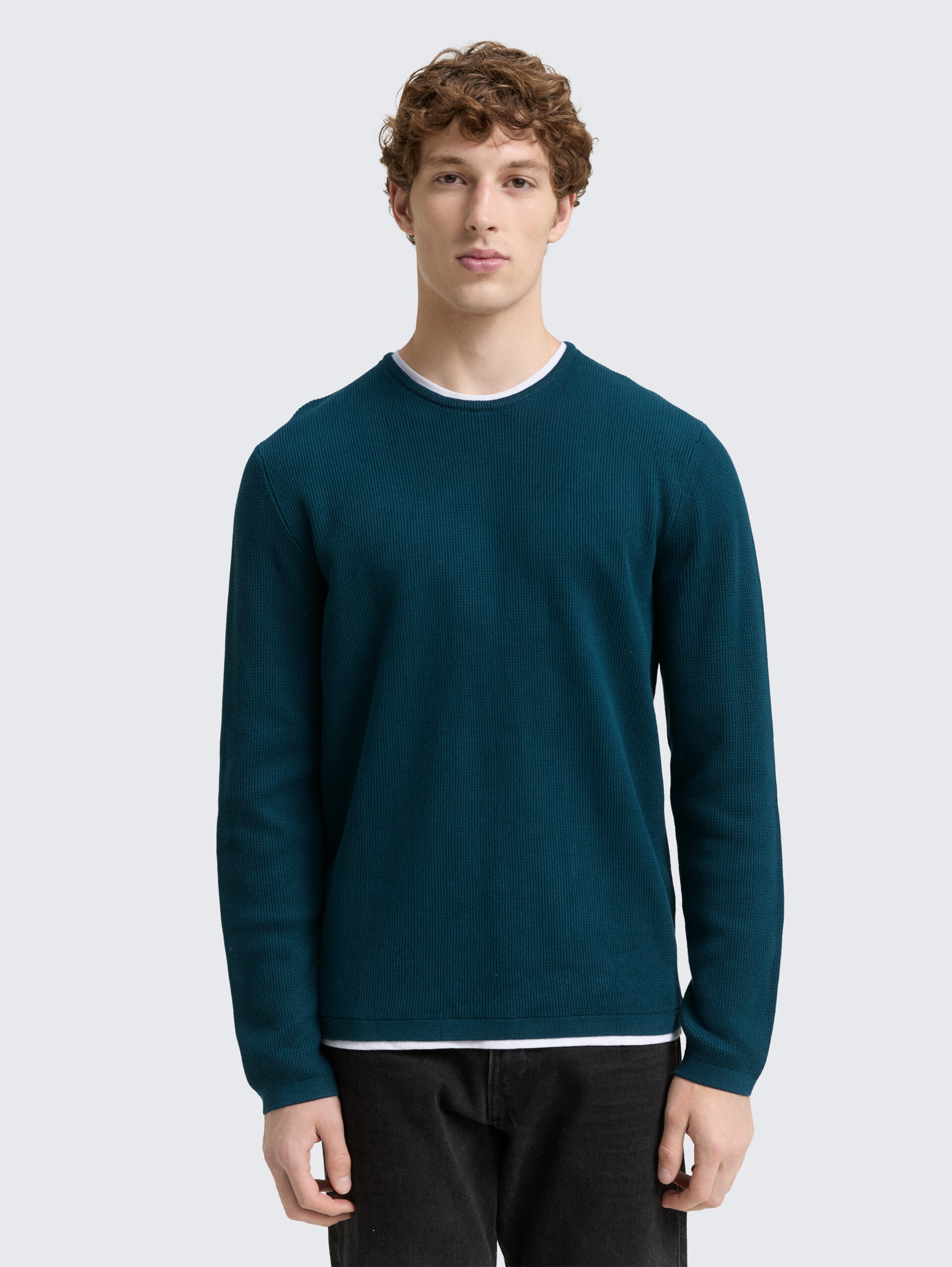 2-in-1 Strickpullover aus Baumwolle - deep pond green - Ausschnitt Model-Vorderansicht