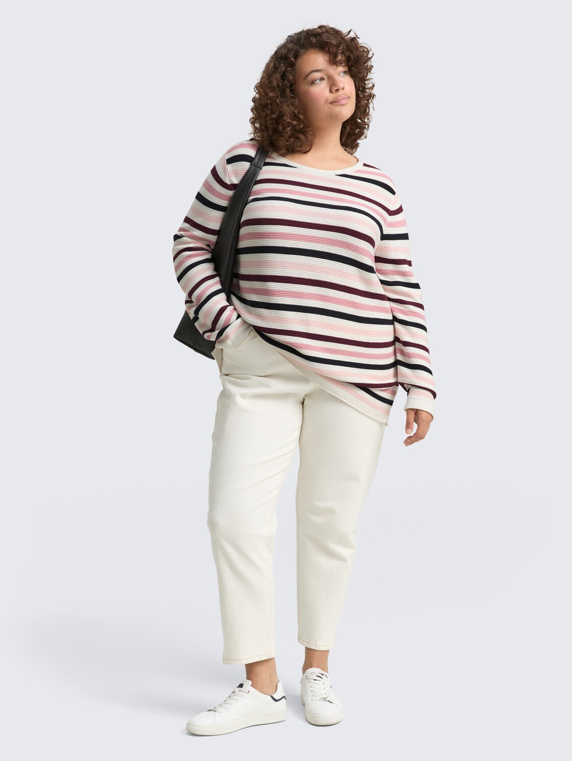 Plus Size - Strickpullover aus Bio-Baumwolle - rose ottoman knit - Model-Vorderansicht