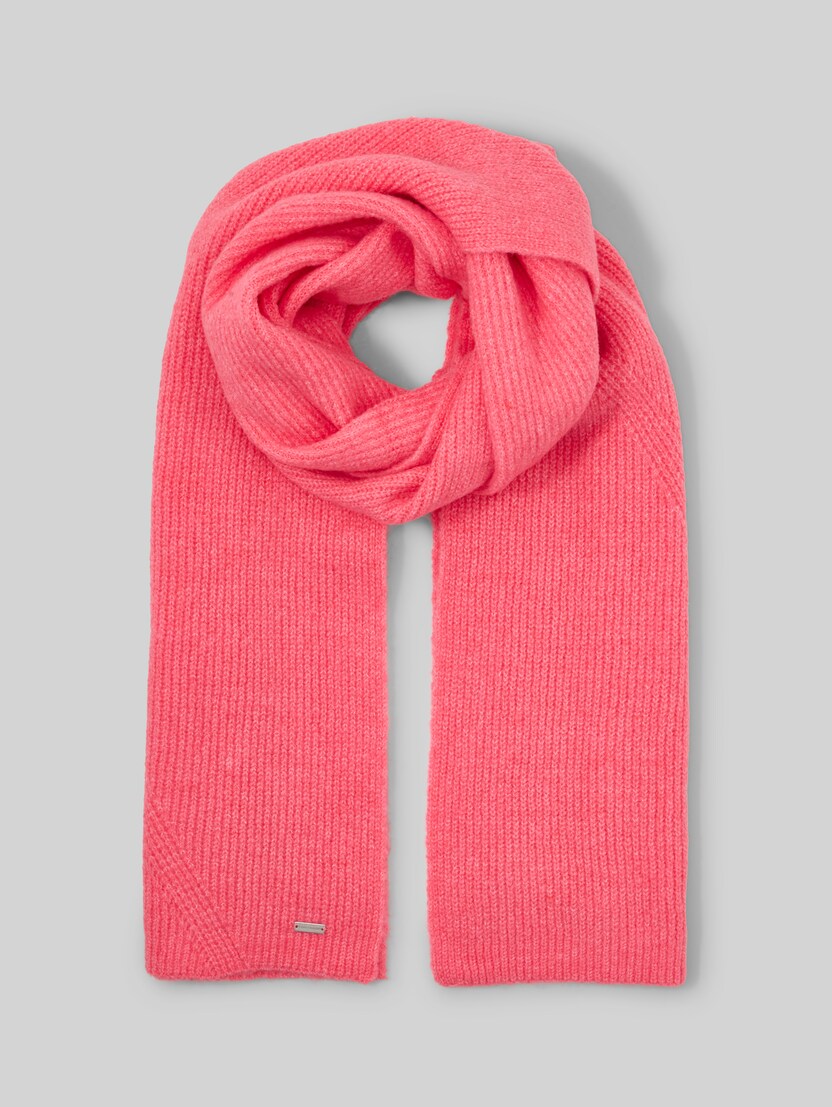 Cosy scarf by Women, charming pink