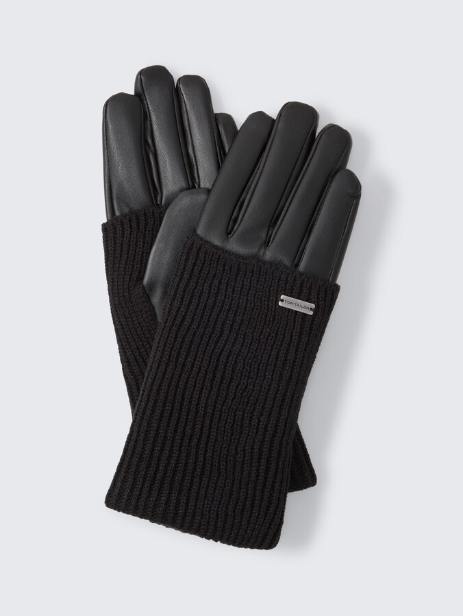 Gloves with a 2-in-1 look by Women, deep black