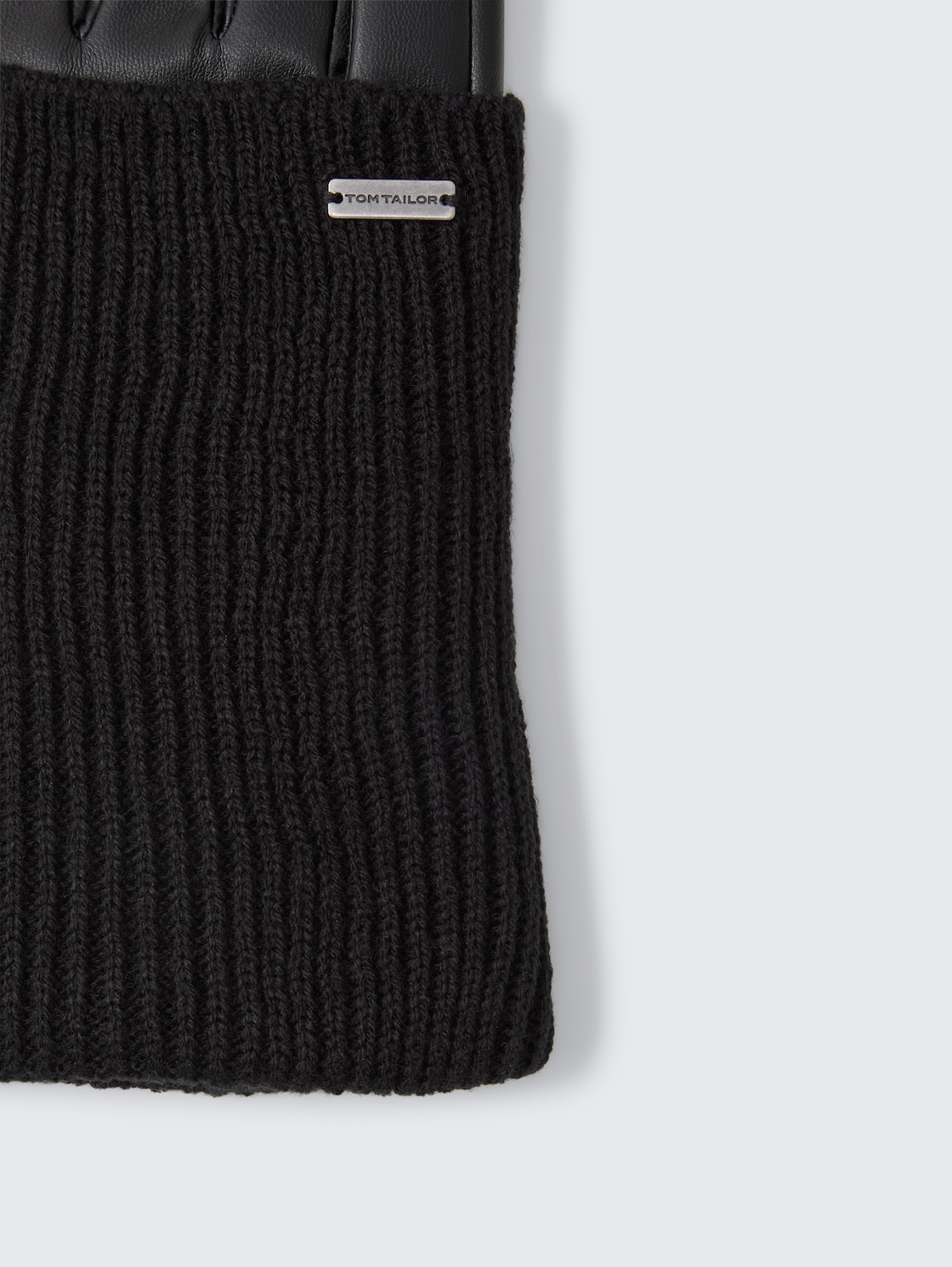 Handschuhe im 2-in-1-Look - deep black - Material-Ansicht