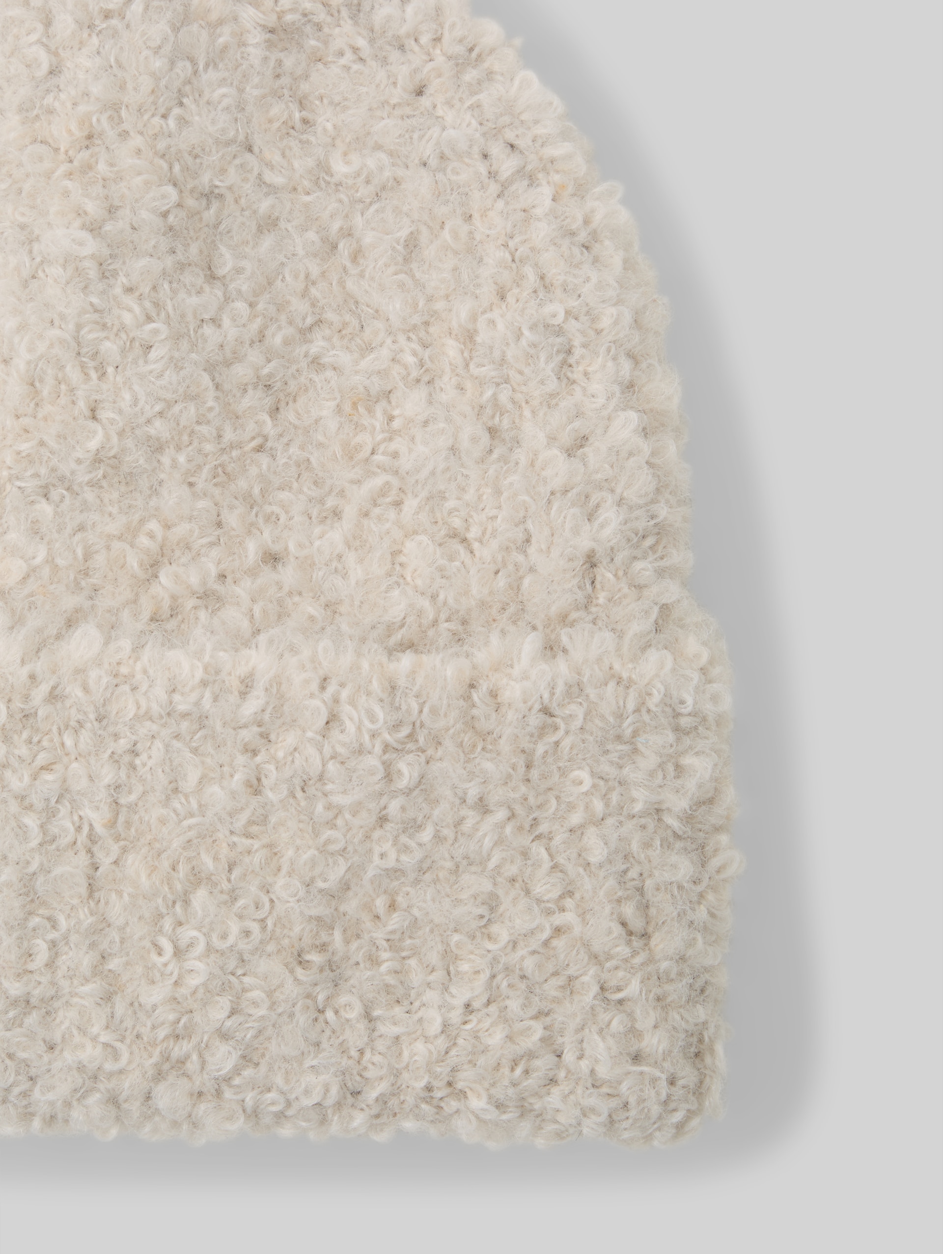 Bouclé beanie hat - sand stone beige melange - Material view