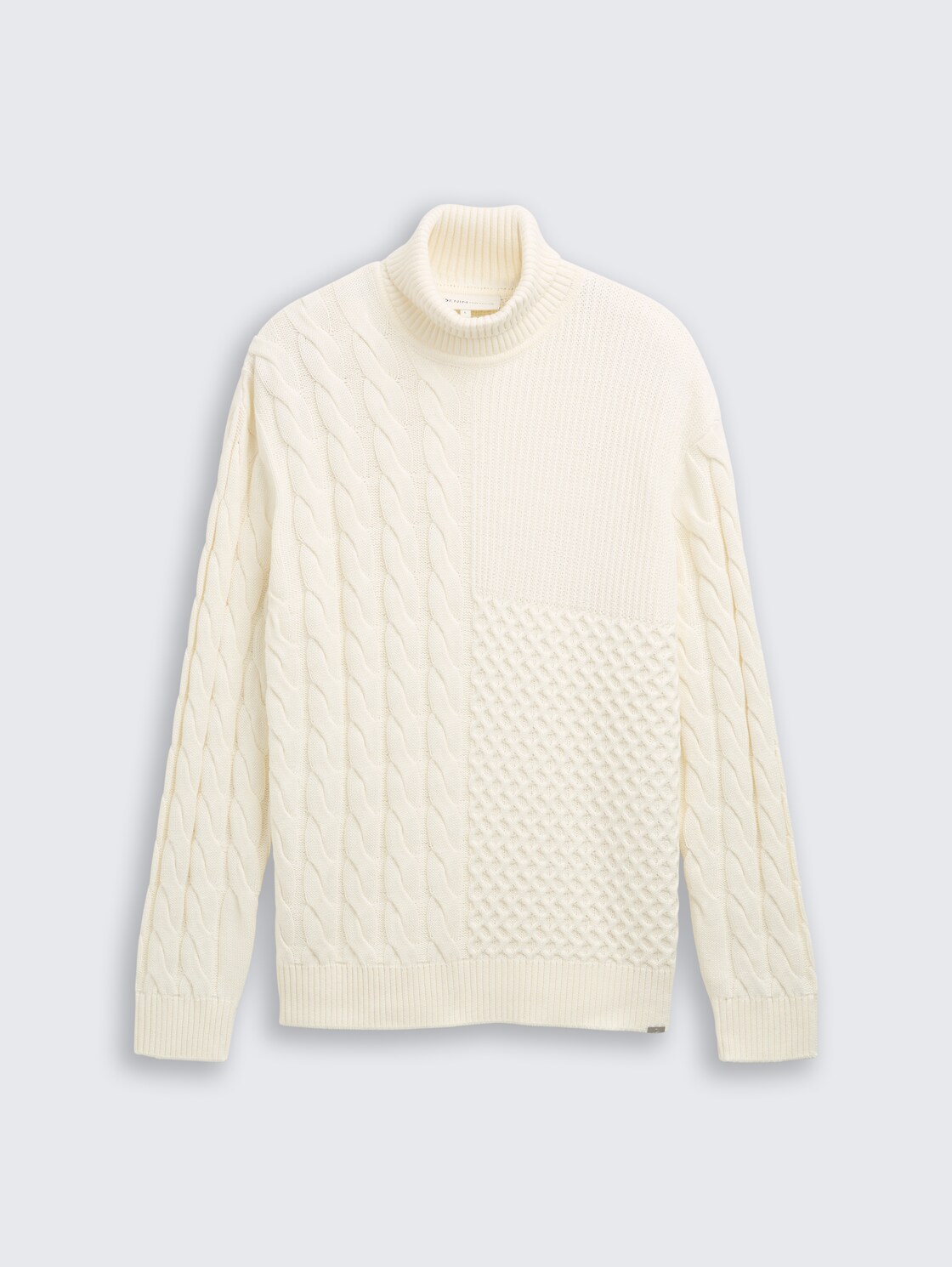 Relaxed Fit Rollkragenpullover mit Zopfmuster - Wool White