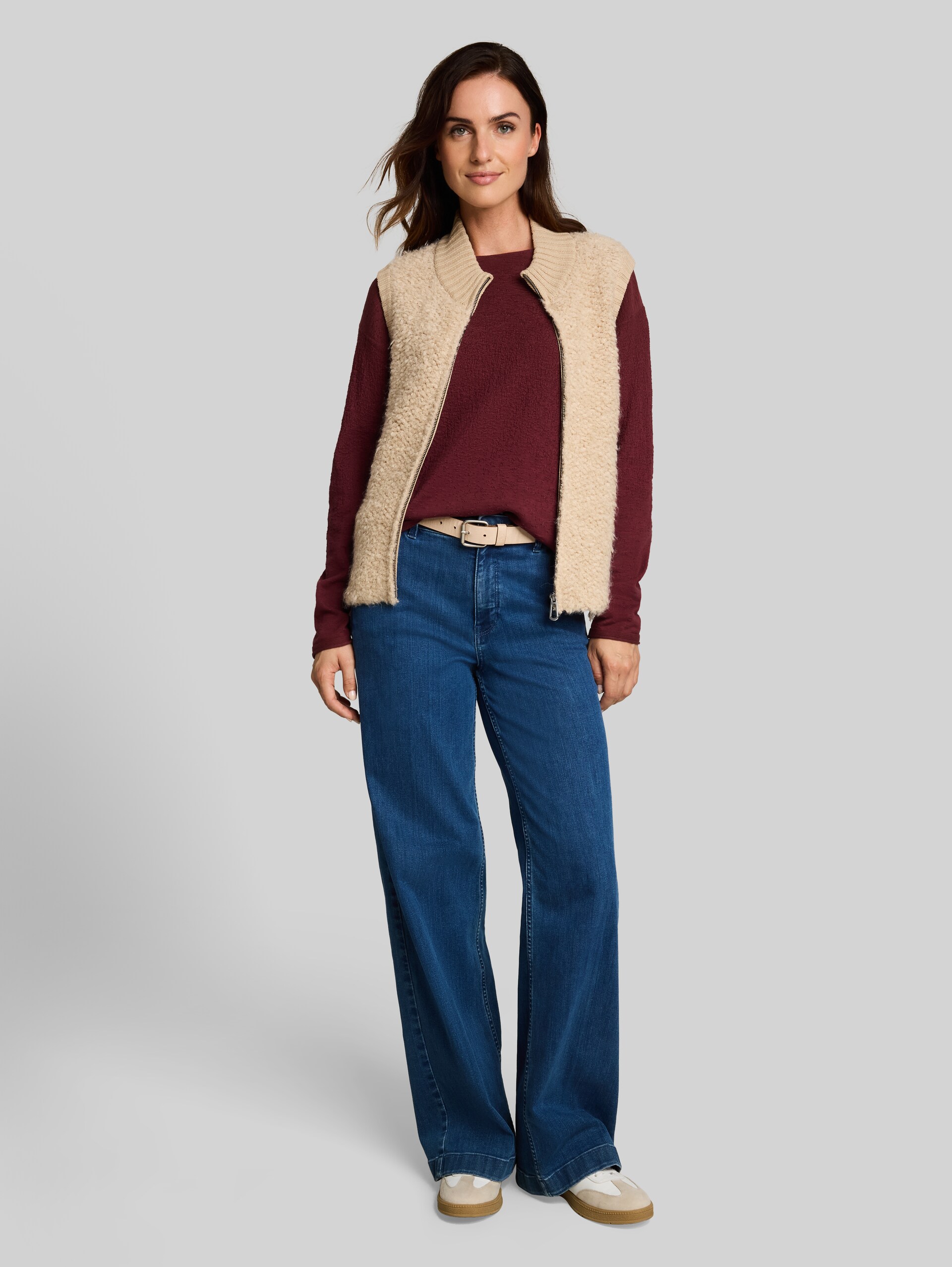 Loose Fit Strickpullover mit Farbverlauf - gravel beige plum degrade - Model-Vorderansicht