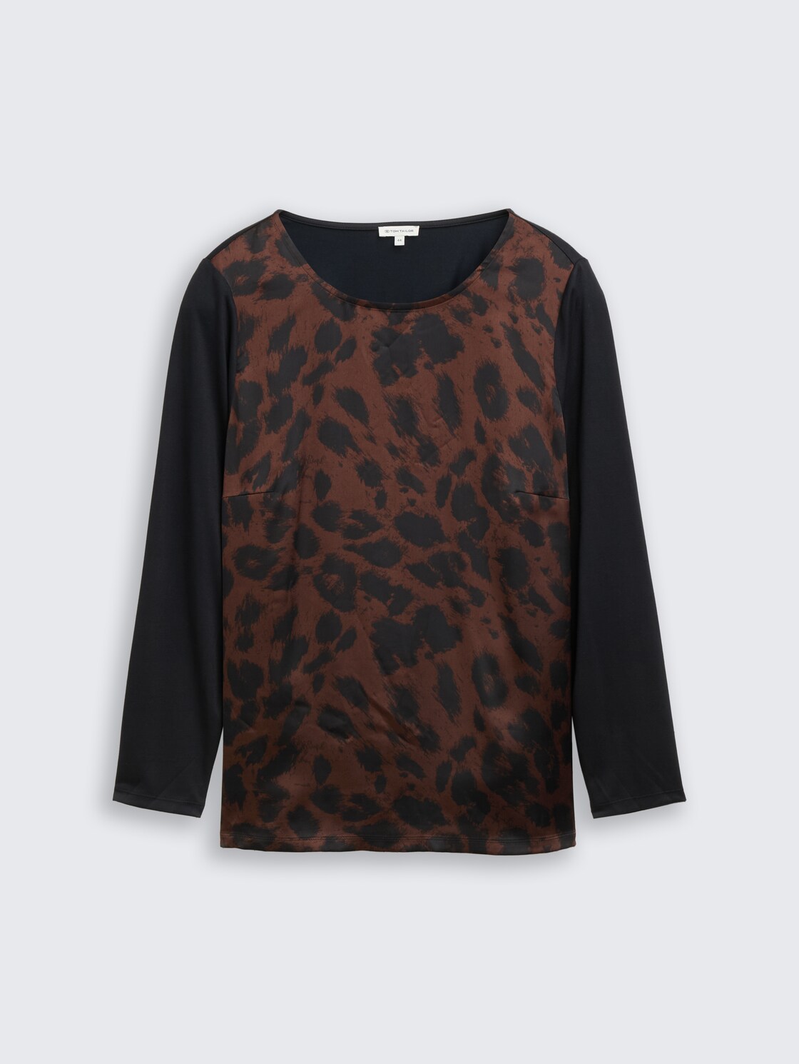 Plus Size - Loose Fit Langarmshirt mit Leo-Print - brown black big leo print - Vorder-Produkt-Ansicht