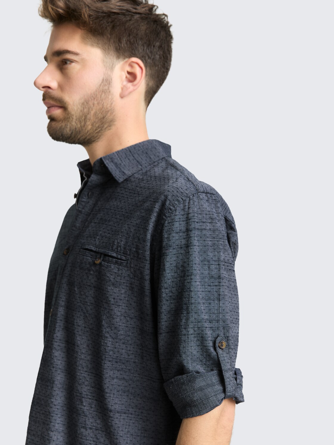 Regular Fit Hemd mit Turn-Up-Funktion - navy blue structure - Detail-Model-Ansicht