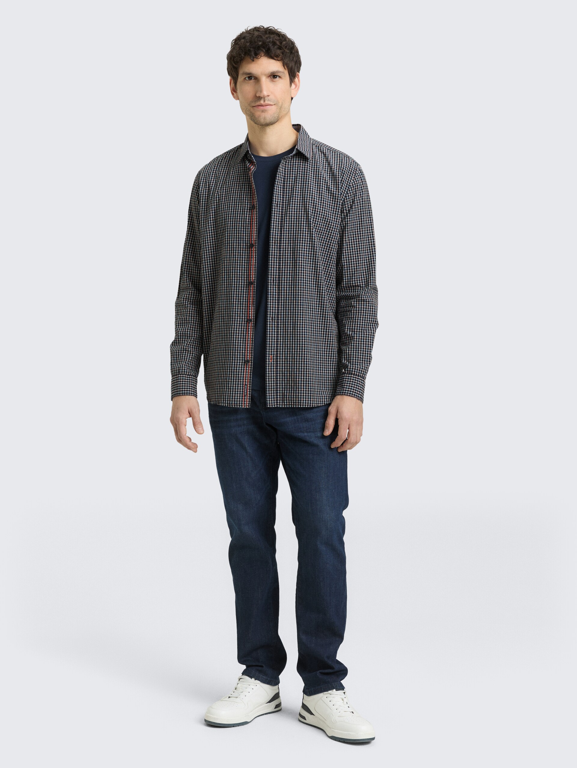 Regular Fit Hemd mit Karomuster - navy small check - Model-Vorderansicht