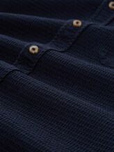 Regular Fit Hemd mit Waffelstruktur - sky captain blue - Material-Ansicht