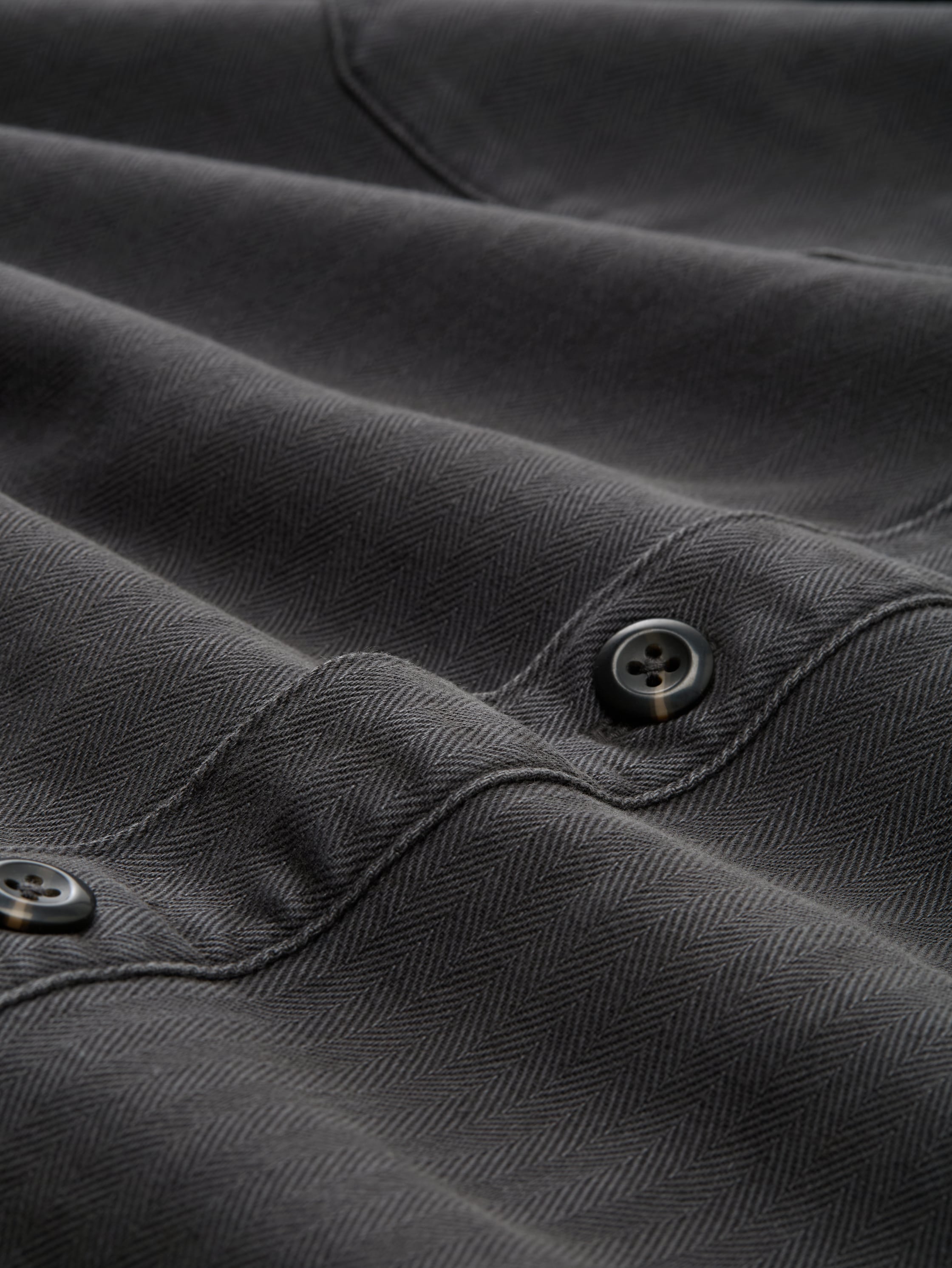 Overshirt with a washed look - Tarmac Grey - Material view