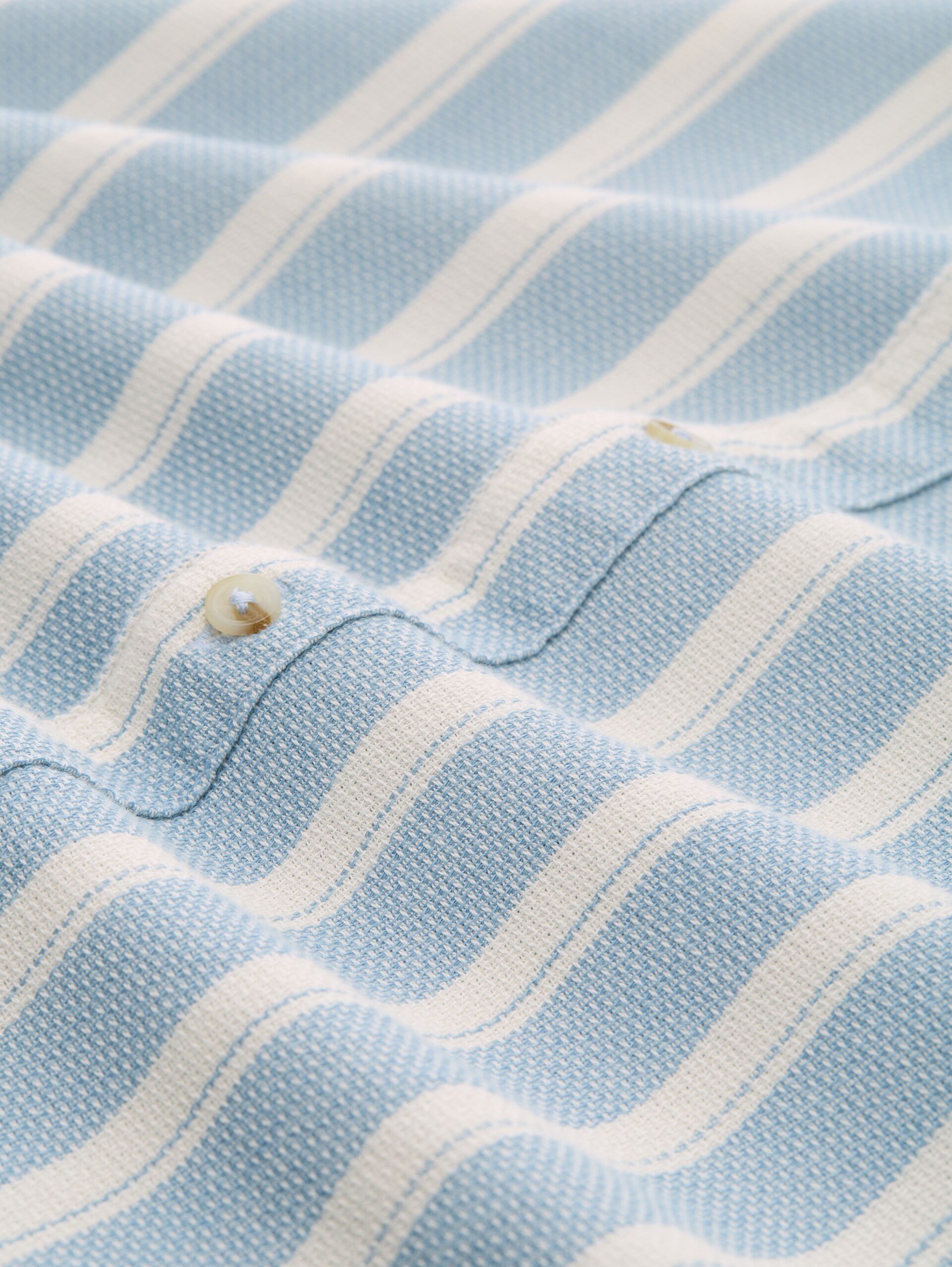 Regular fit dobby shirt in textured cotton fabric - mountain blue big stripe - Material view