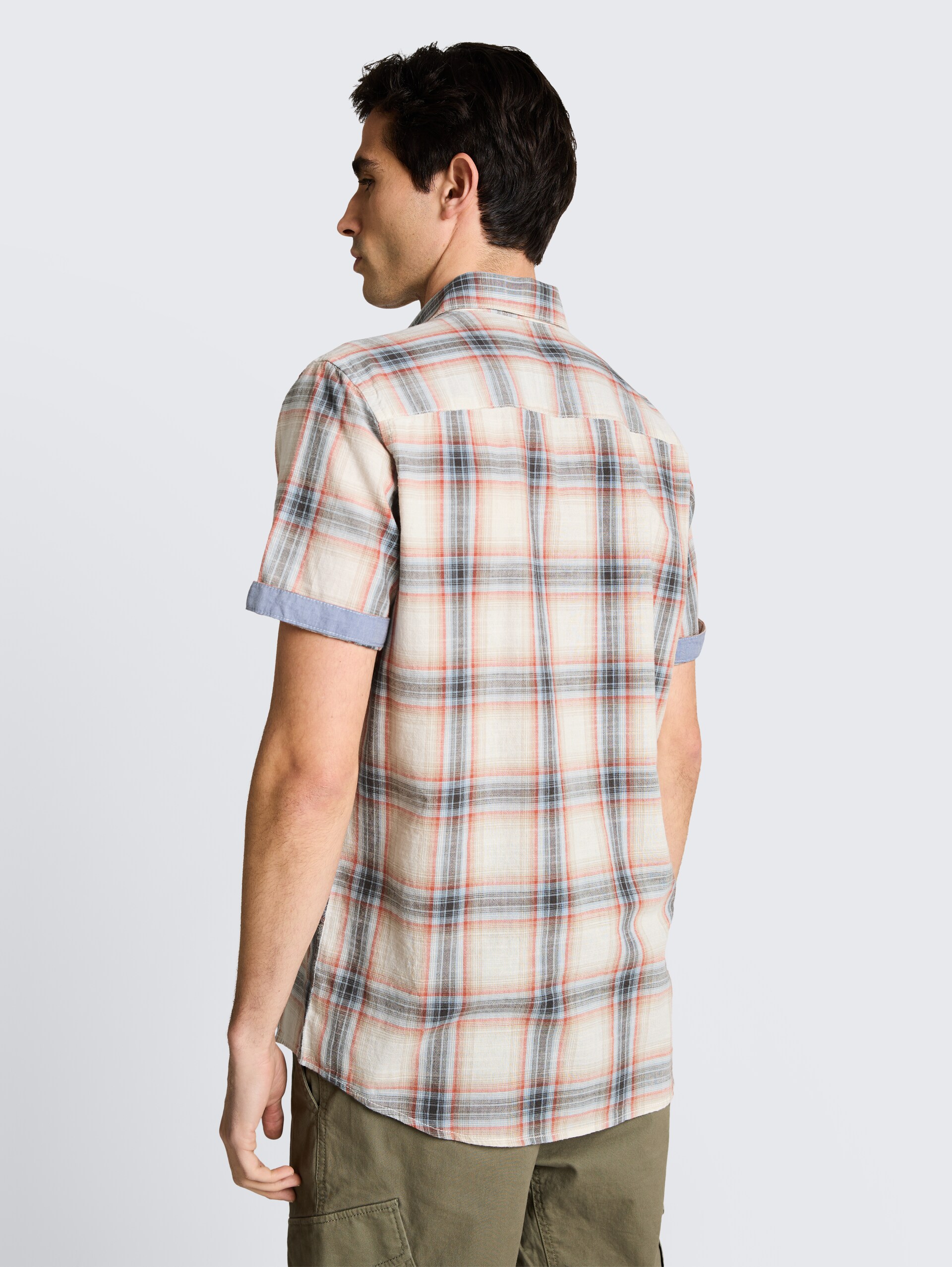 Regular fit overhemd met korte mouwen en ruitjesmotief - white multicolor check - Neklijn model-achteraanzicht