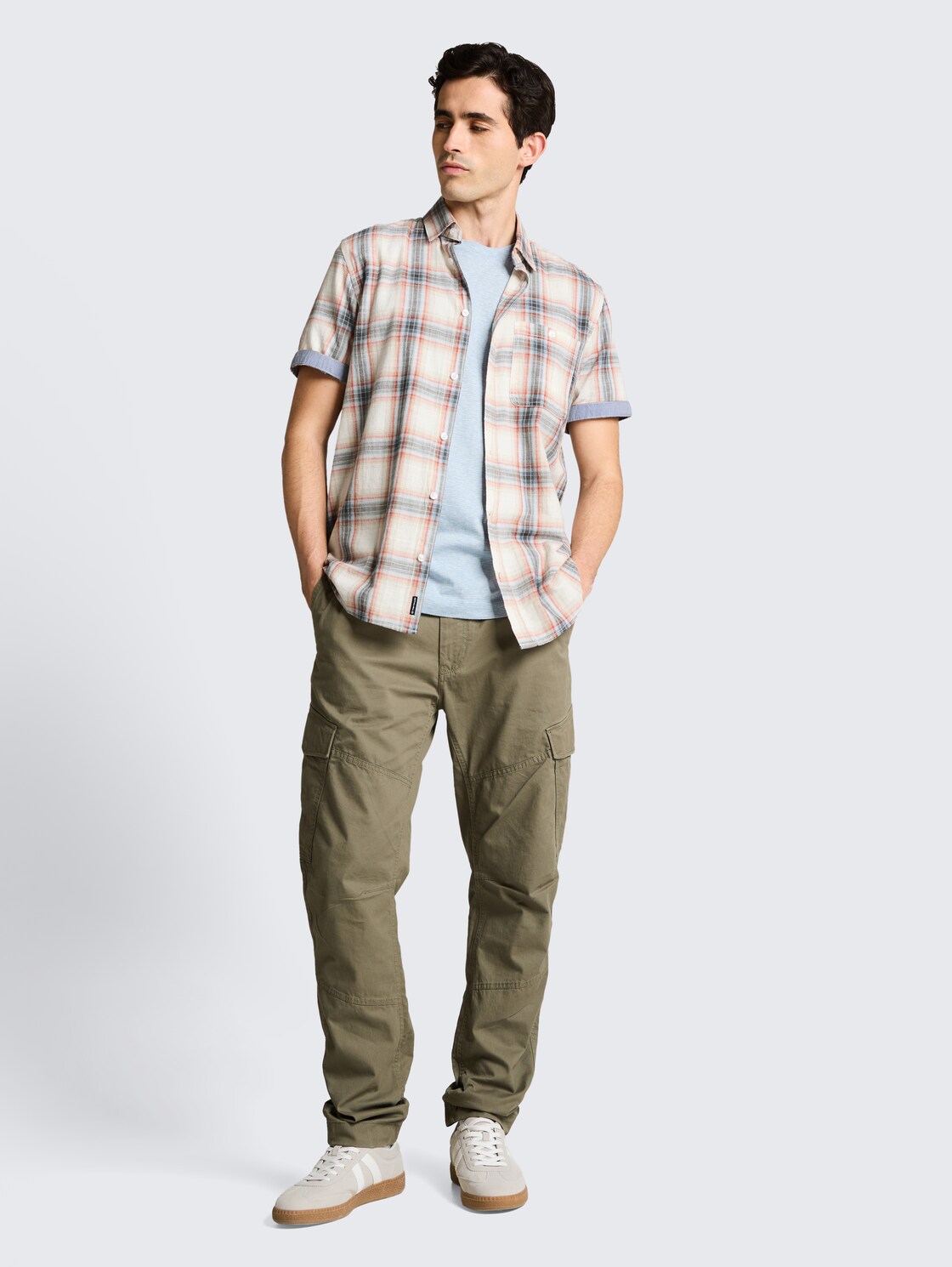 Regular Fit Kurzarmhemd mit Karomuster - white multicolor check - Model-Vorderansicht