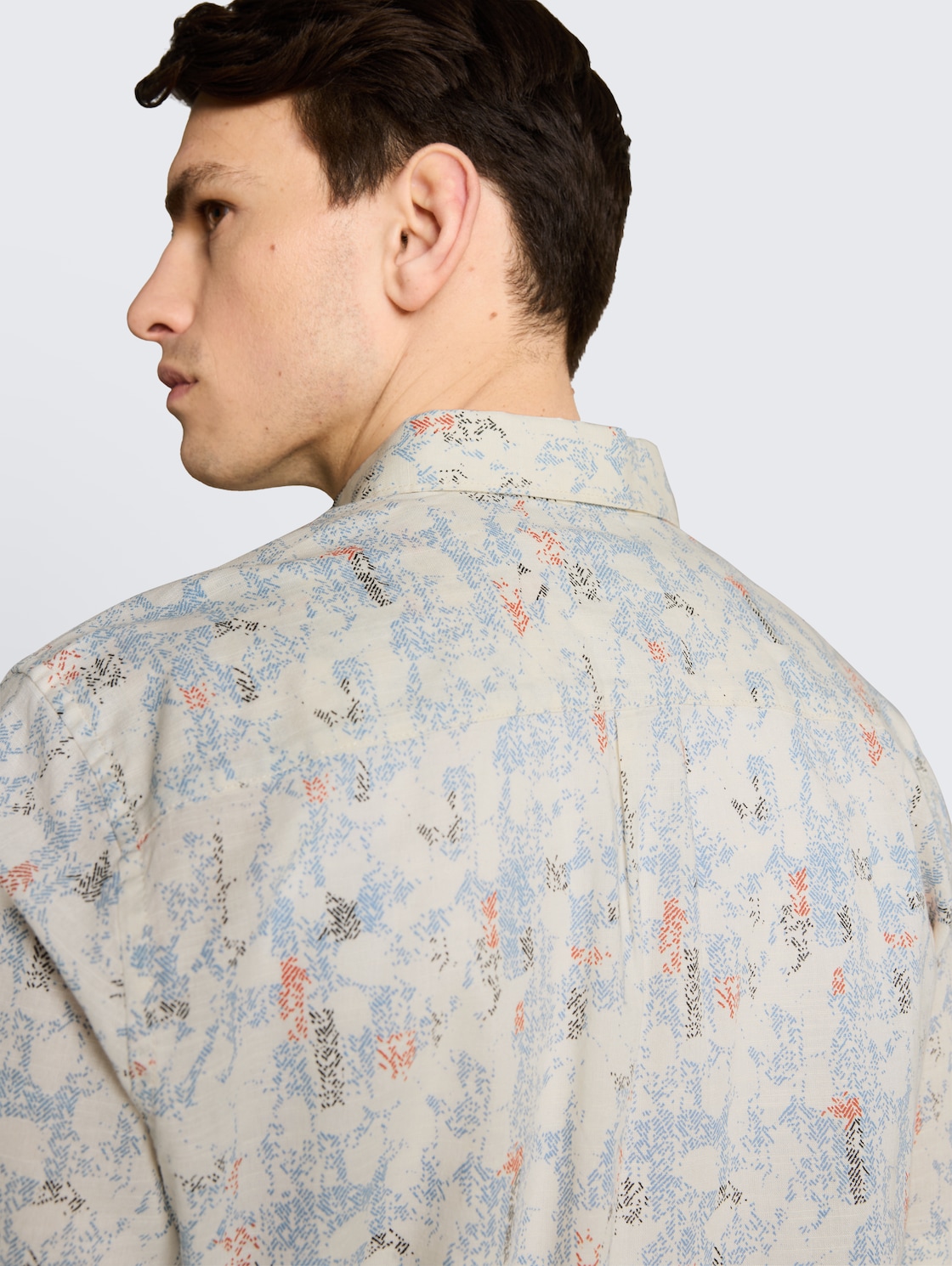 Comfort Fit Kurzarmhemd mit Muster - offwhite structure design - Detail-Model-Ansicht