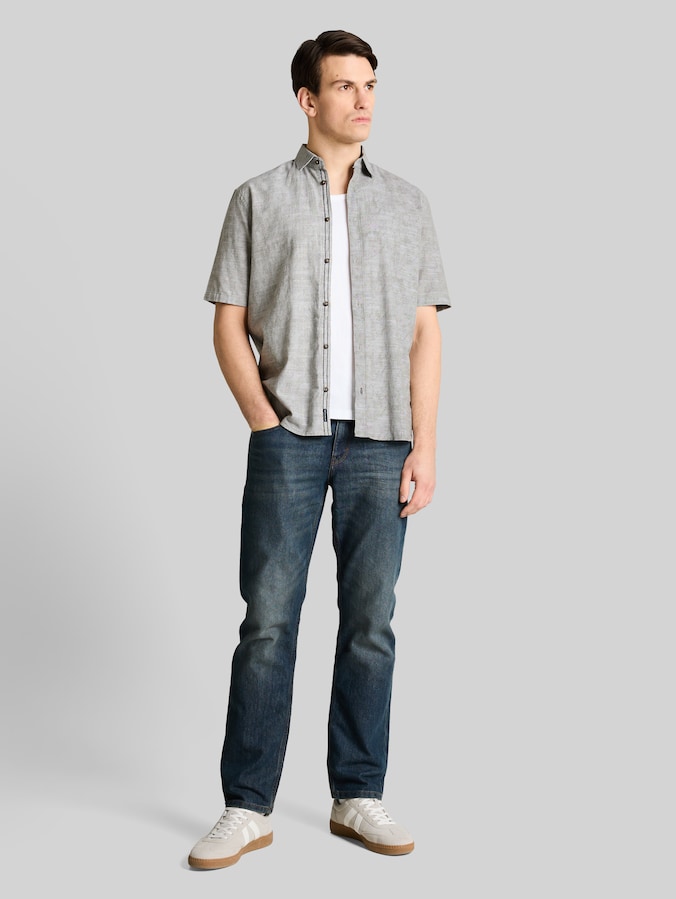 Comfort Fit Kurzarmhemd mit Muster von Men, greyish olive tonal design