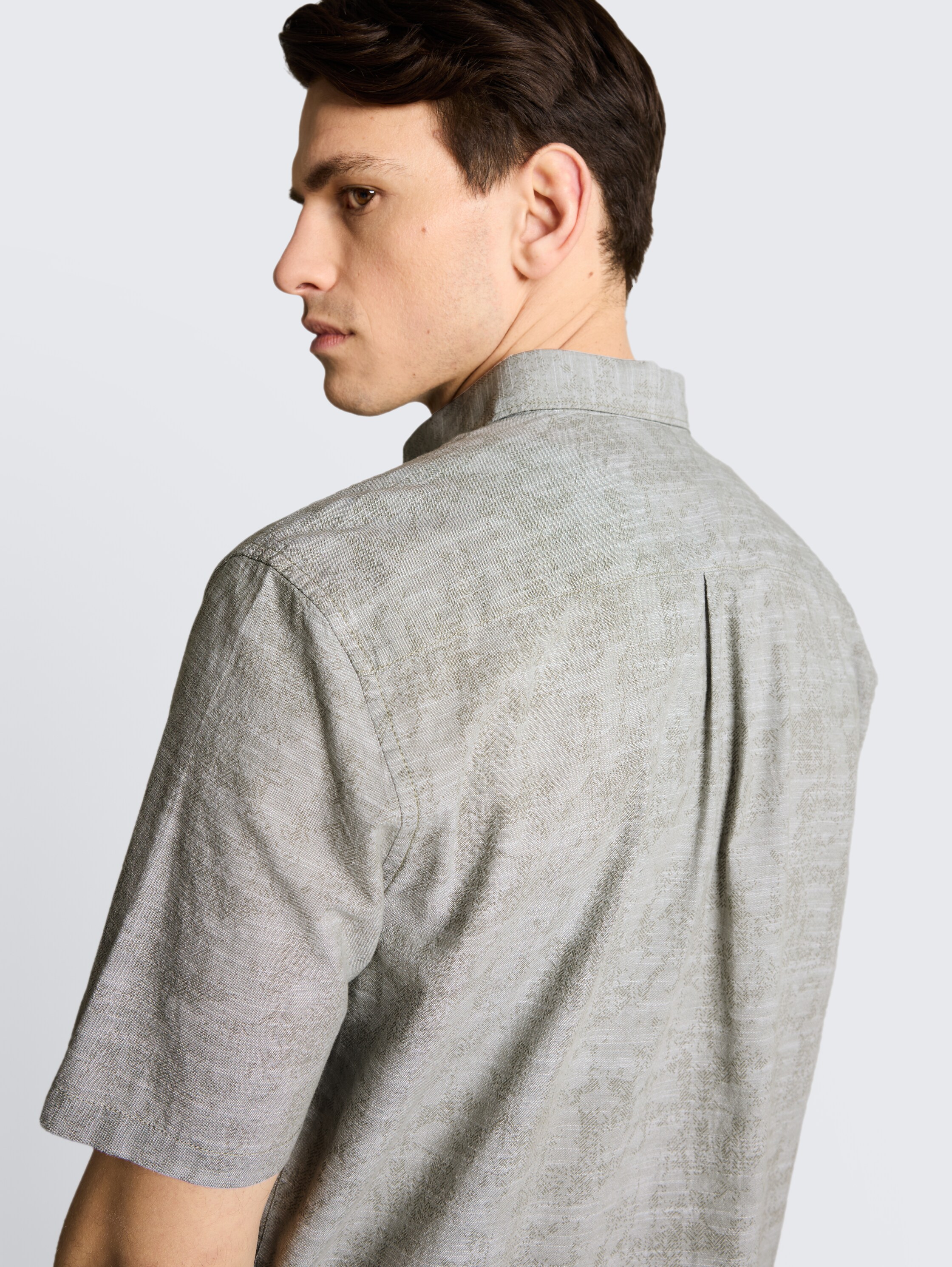 Comfort Fit shirt met korte mouwen en patroon - greyish_olive_tonal_design - 