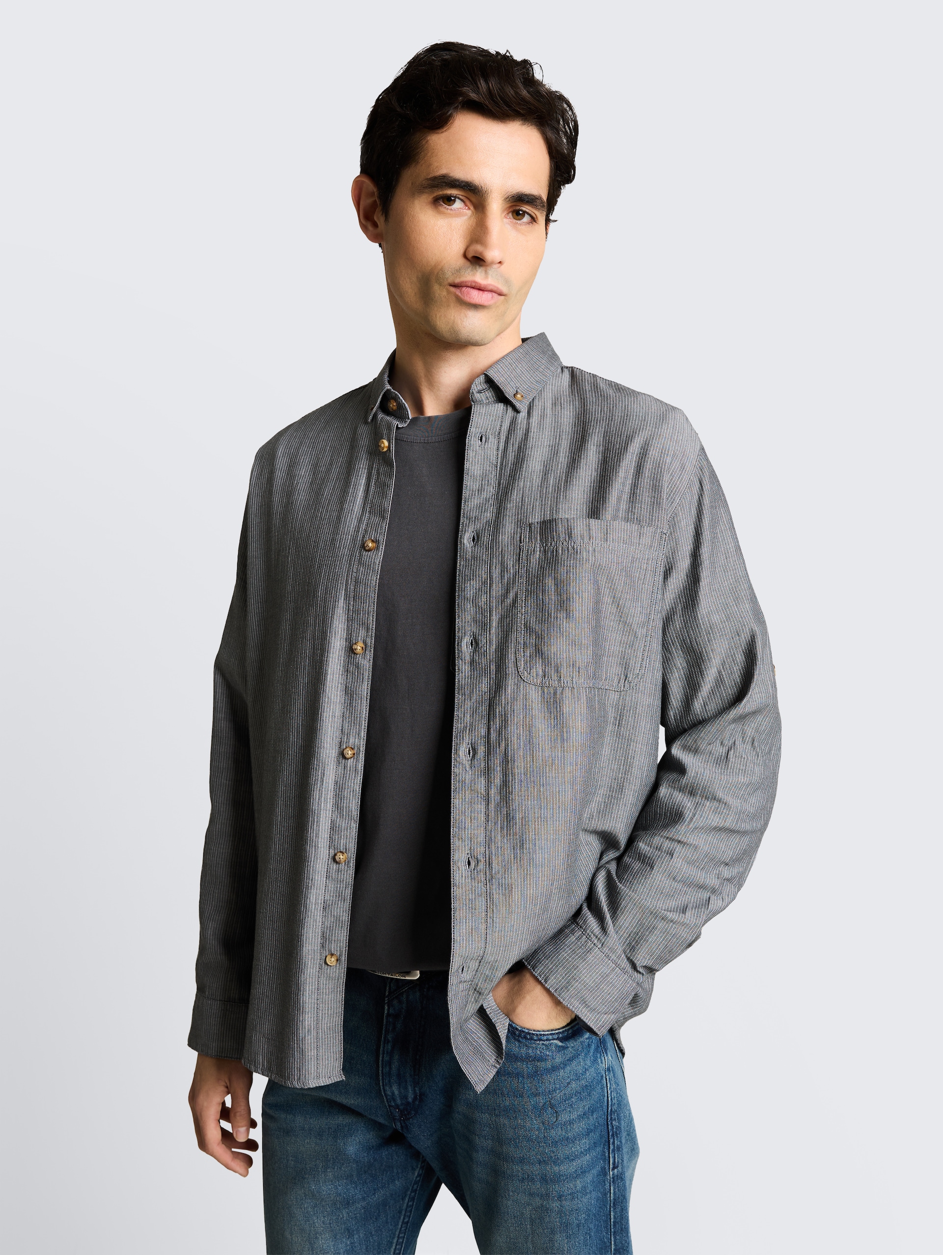 Regular-fit shirt with turn-up feature - tarmac grey herringbone - Neckline model front view