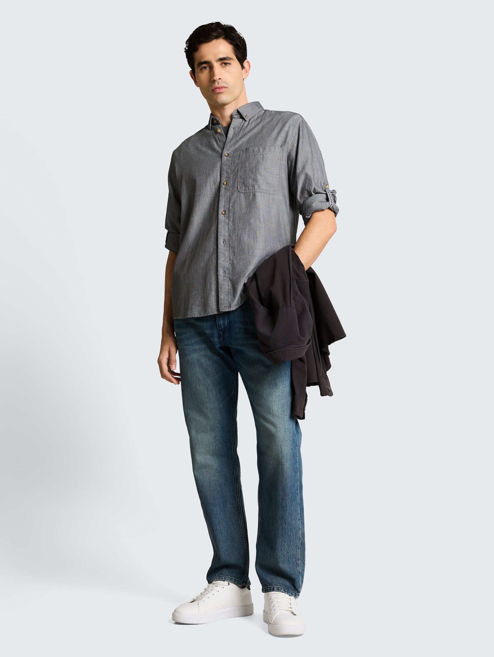 Regular-fit shirt with turn-up feature - tarmac grey herringbone - Model front view